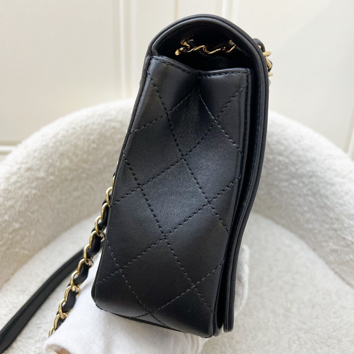 Chanel Large Mademoiselle Flap In Black Calfskin And Ghw Bag