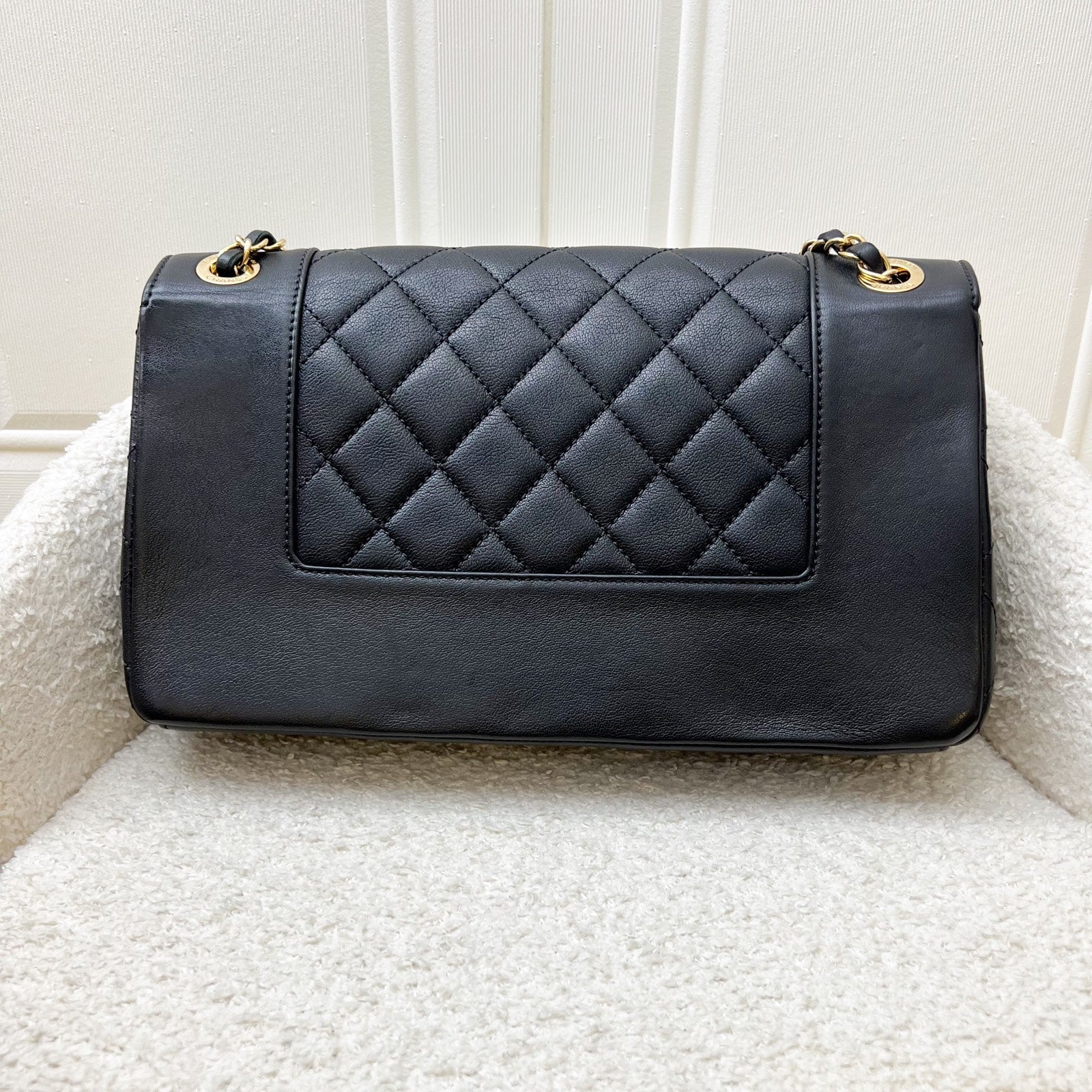 Chanel Large Mademoiselle Flap In Black Calfskin And Ghw Bag