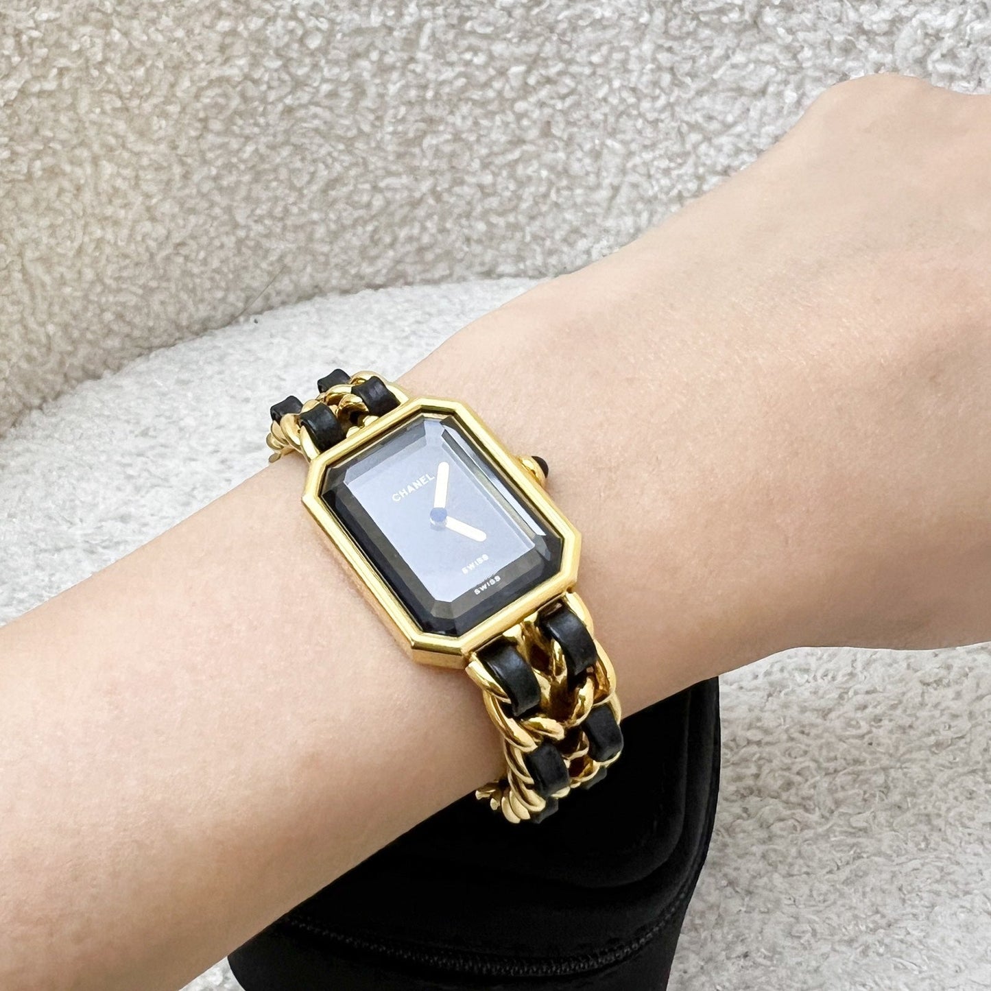 Chanel Premiere Watch in 24K Gold Plated Hw and Black Leather Size S Handbag