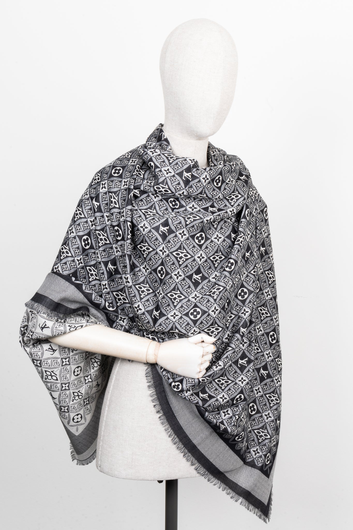 Louis Vuitton 1854 Scarf Silk Wool Black White