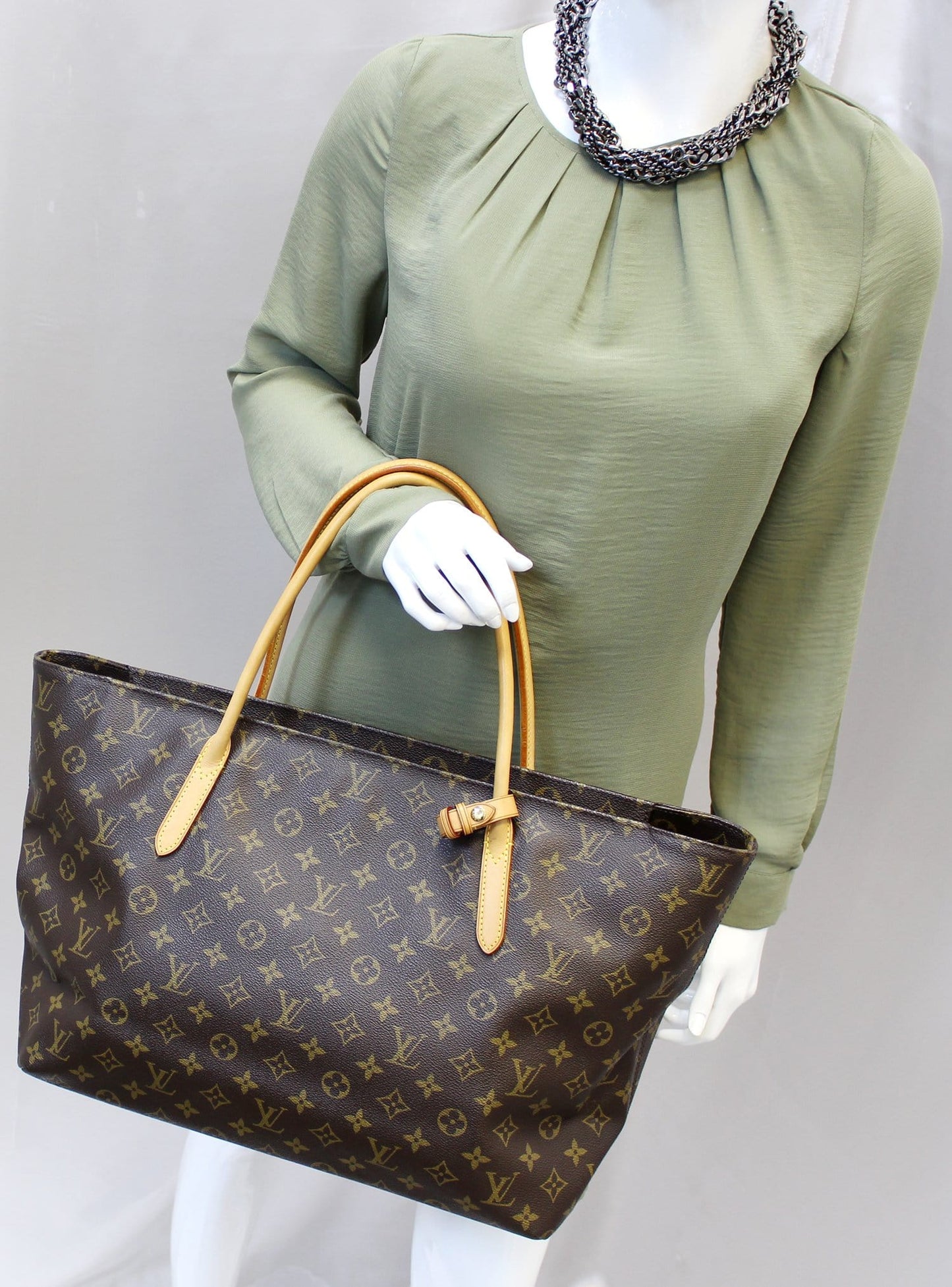 Louis Raspail Mm Shoulder Bag Canvas Monogram