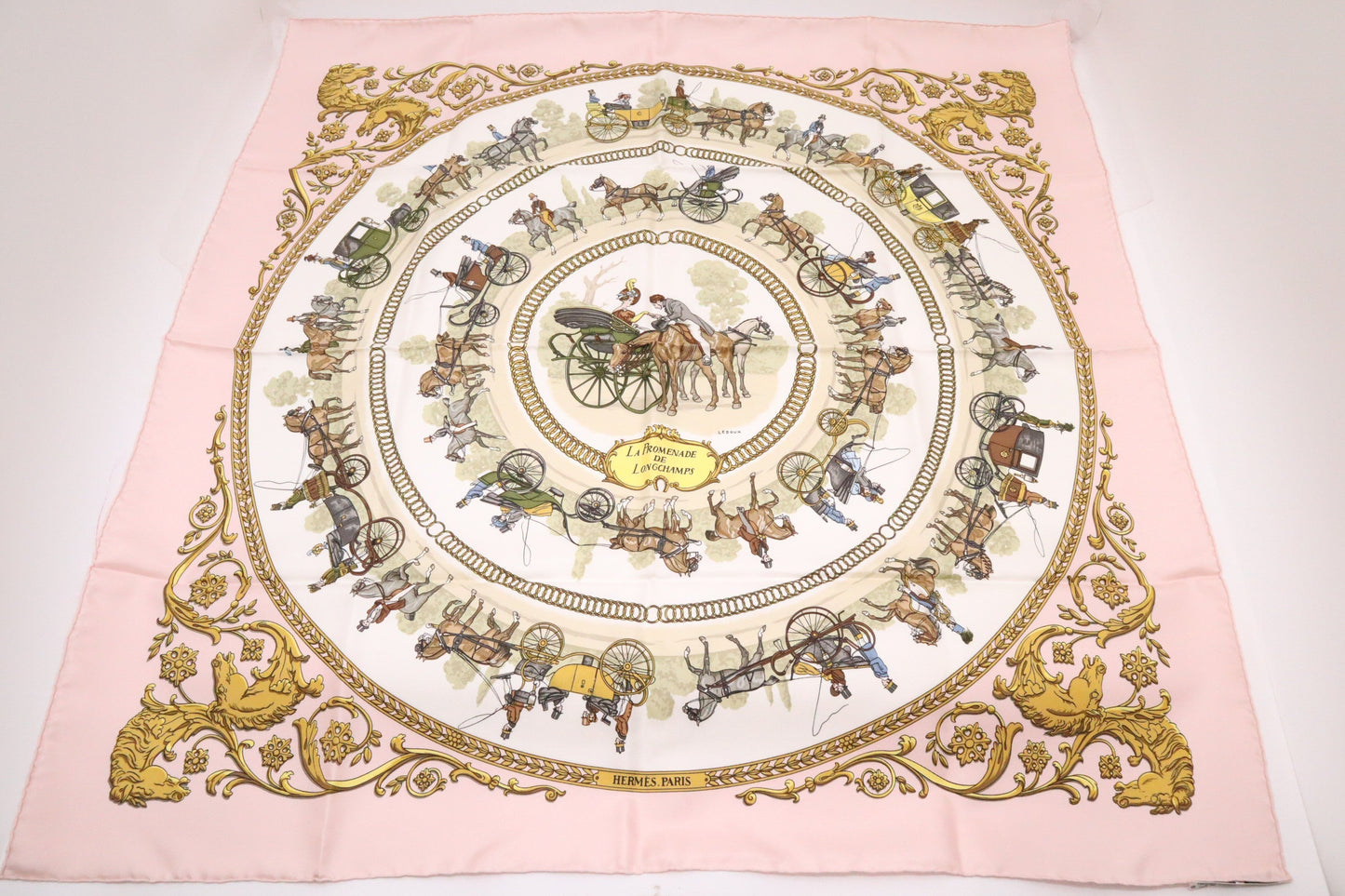 Hermes "La Promenade De Longchamps" Carre In Silk Pink Travel Bag