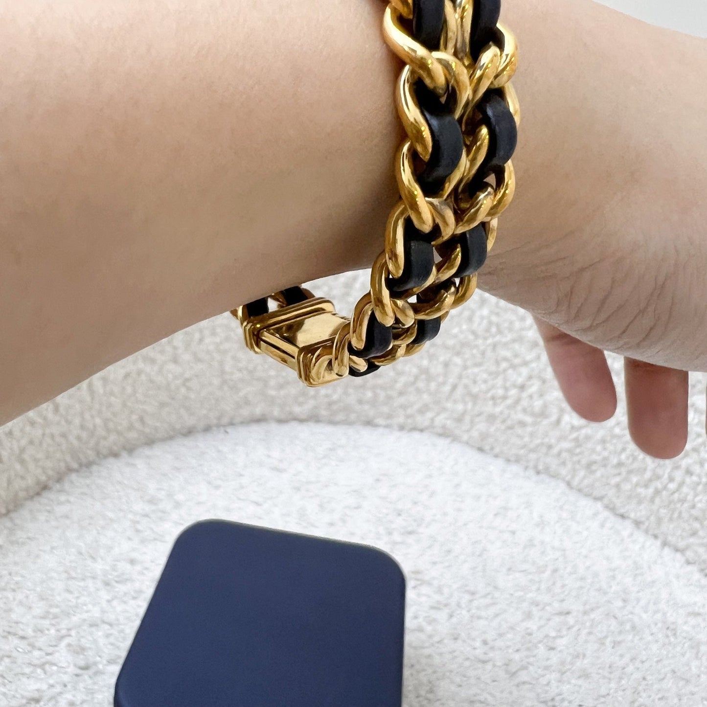 Chanel   Premiere Watch in 24K Gold Plated HW and Black Leather Size M