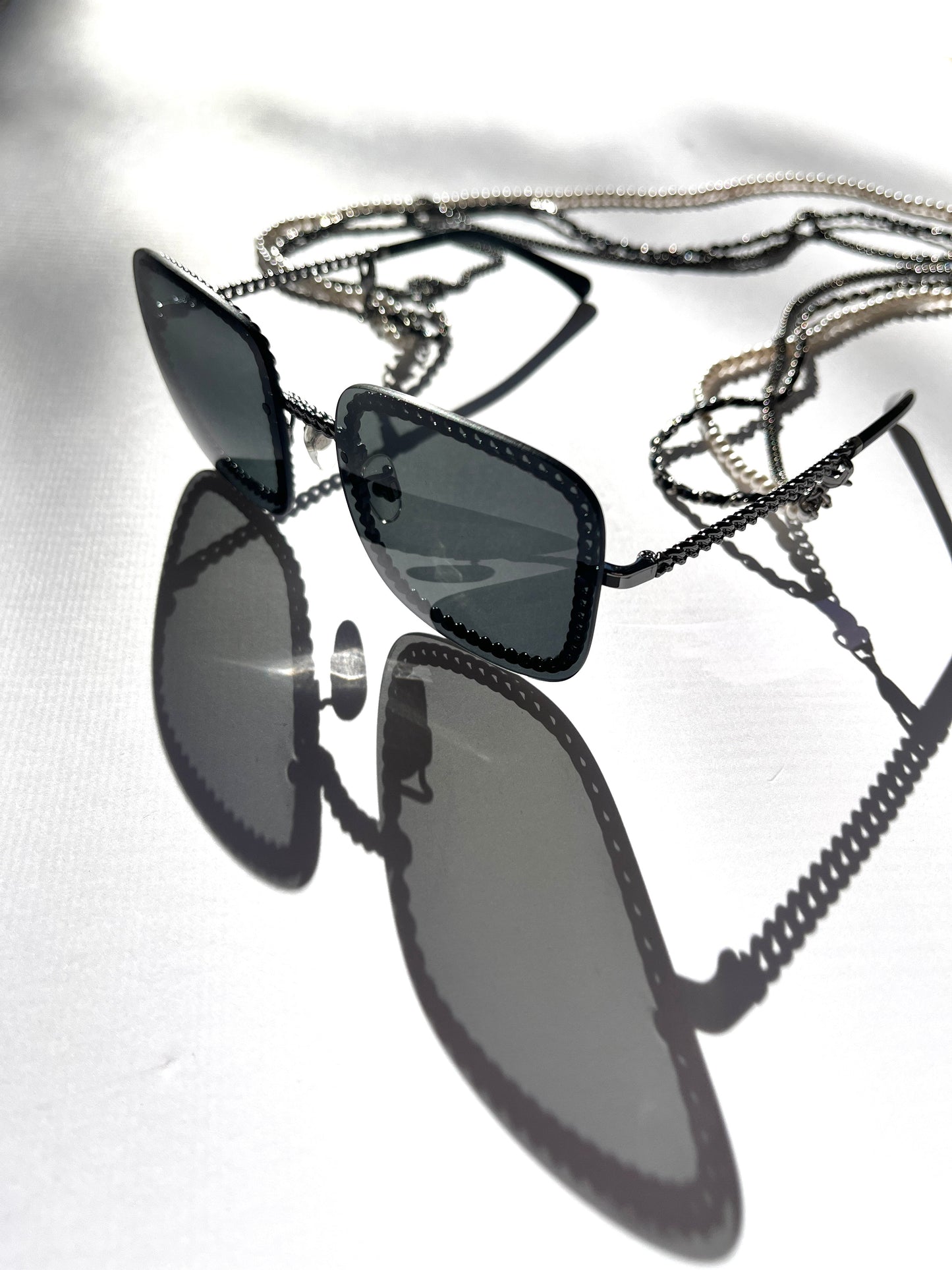 Chanel Square Chain Signature Black Silver Faux Pearl Sunglasses Bag