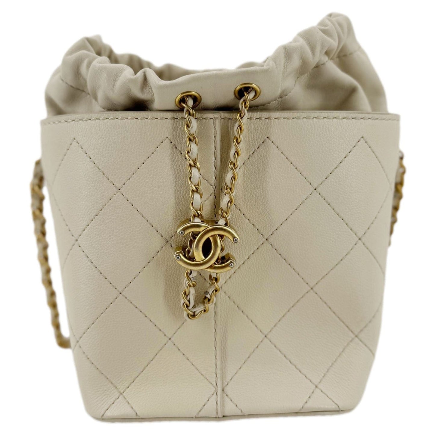 Chanel CC Drawstring Quilted Bucket Cream Leather Jewelry