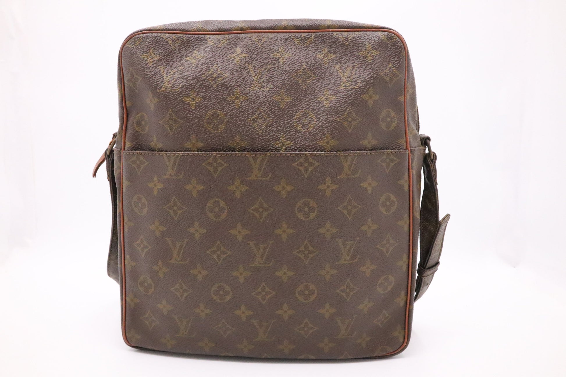 Louis Vuitton Marceau GM Monogram Canvas Handbag Monogram Canvas