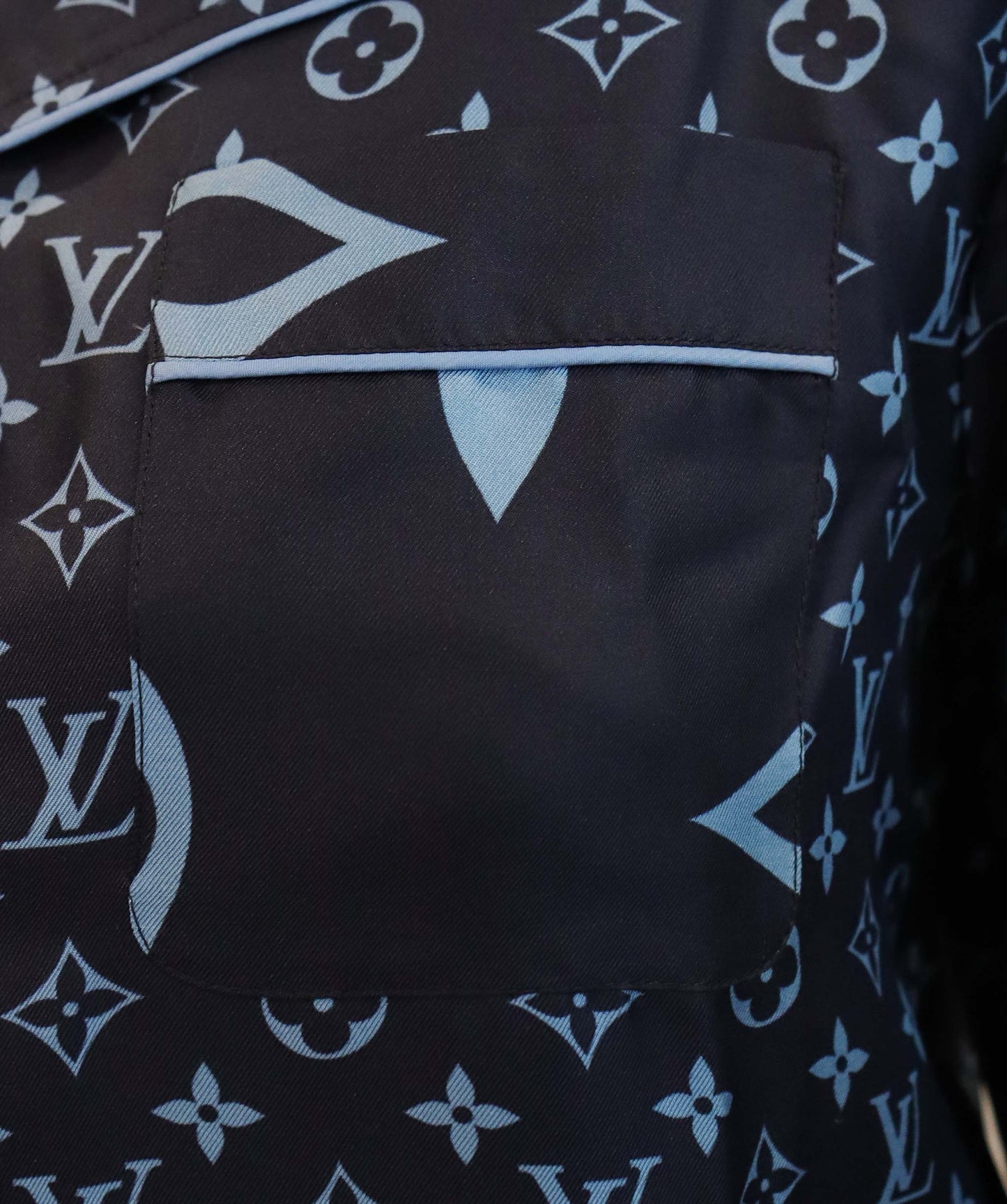 Louis Vuitton Silk Top 3-Pockets Blue Monogram Size 34 Fashion Accessory
