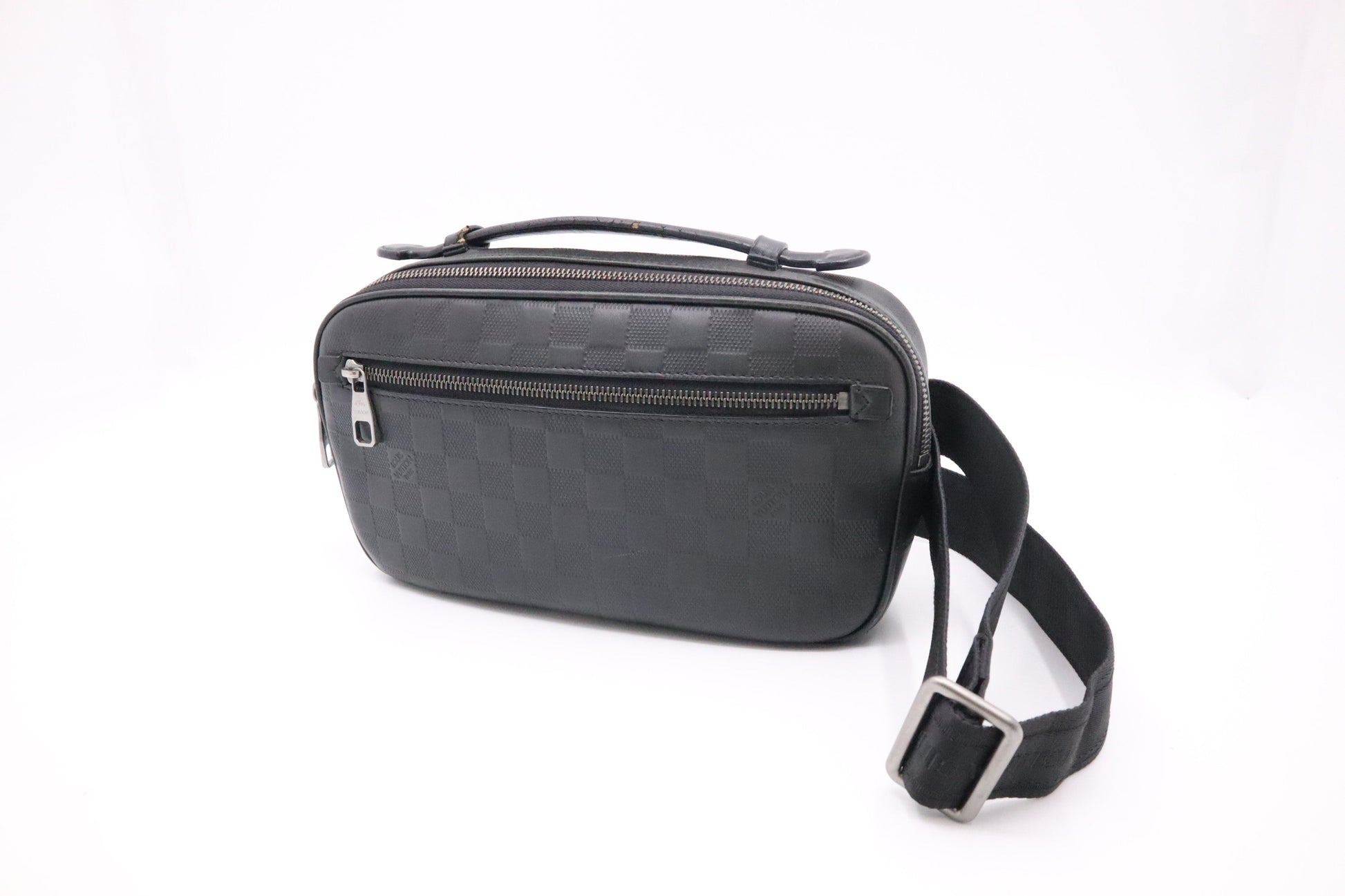 Louis Vuitton Ambler Inifini Damier Leather Handbag