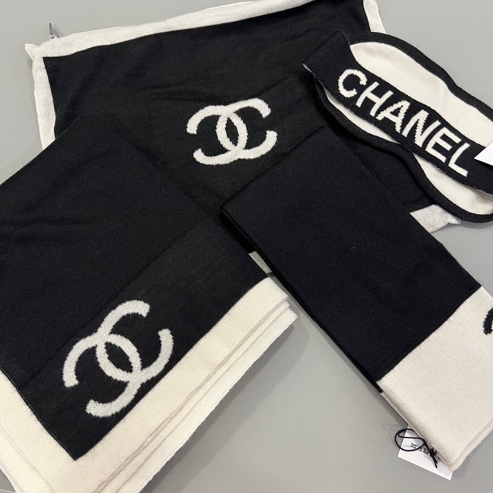 Chanel 4 Piece Travel Set With Pouch, Shawl, Socks And Eye Shield In Black And White Cashmere Wool Silk