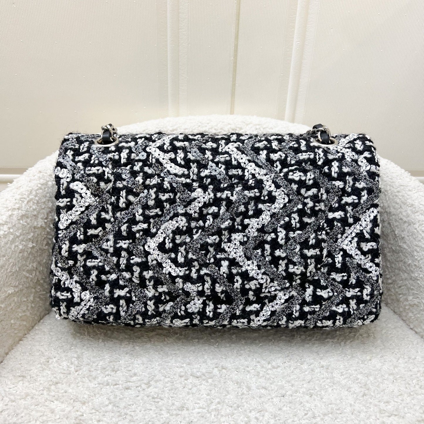 Chanel Medium Classic Flap Cf in Tweed,black and White Sequins and Shw Handbag