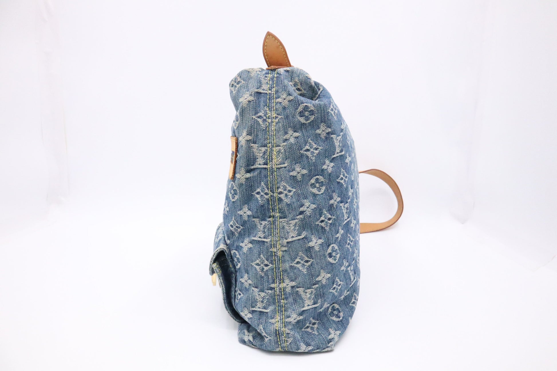 Louis Vuitton Baggy GM Denim Monogram Canvas Handbag