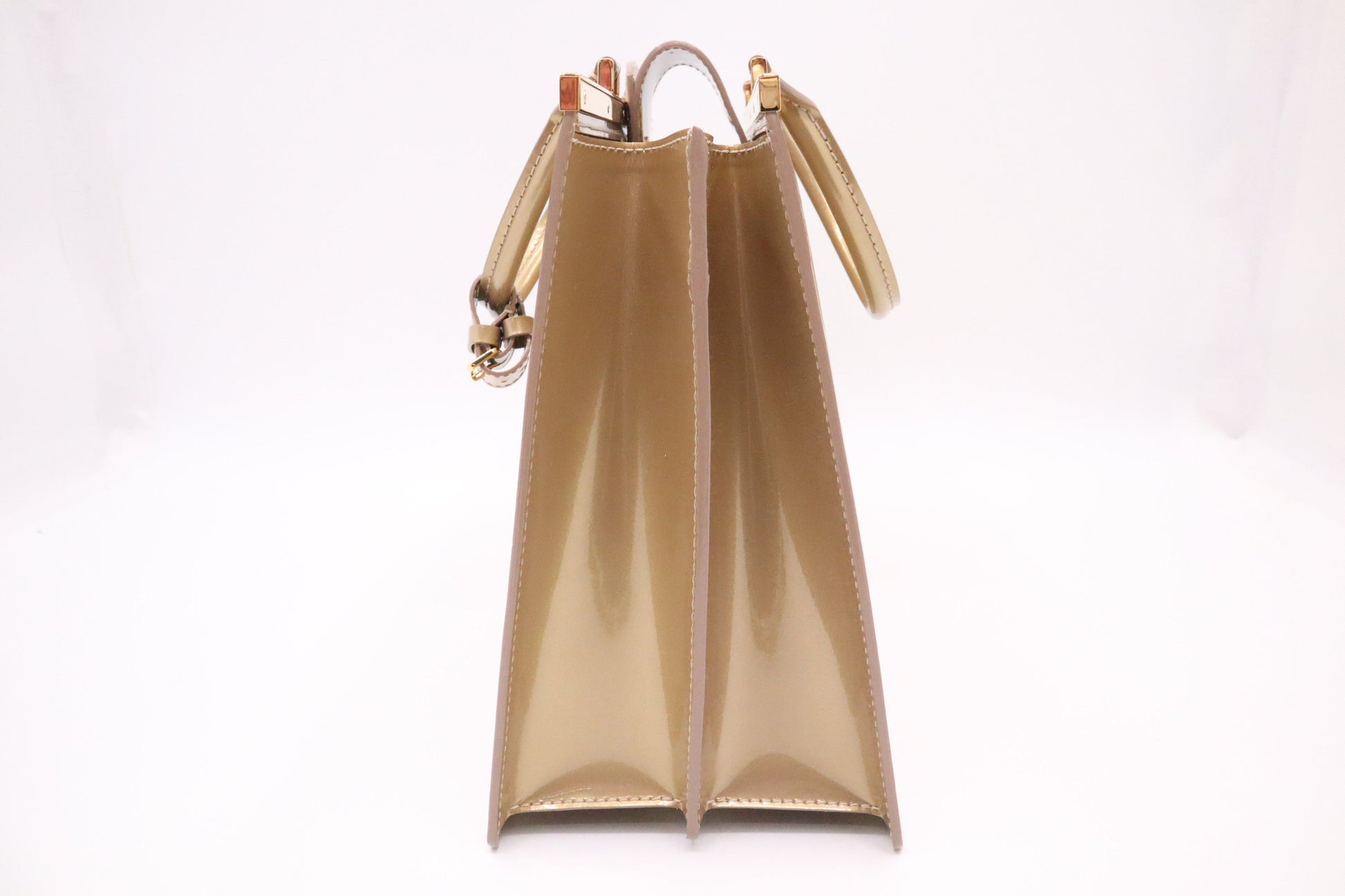 Louis Vuitton Deesse Vernis Leather Beige Handbag