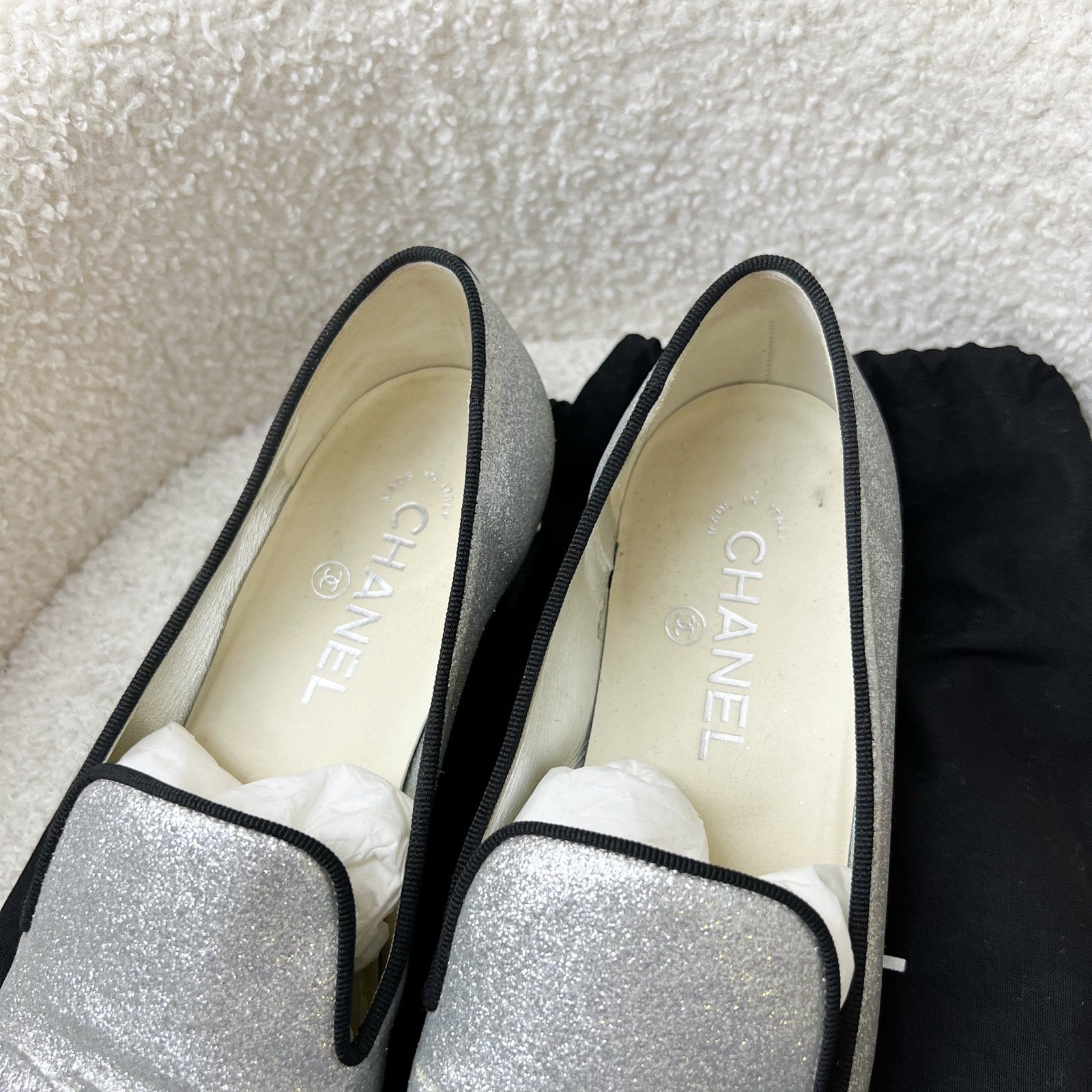 Chanel Heels In Silver Glitter Leather Black Gosgrain Size 38