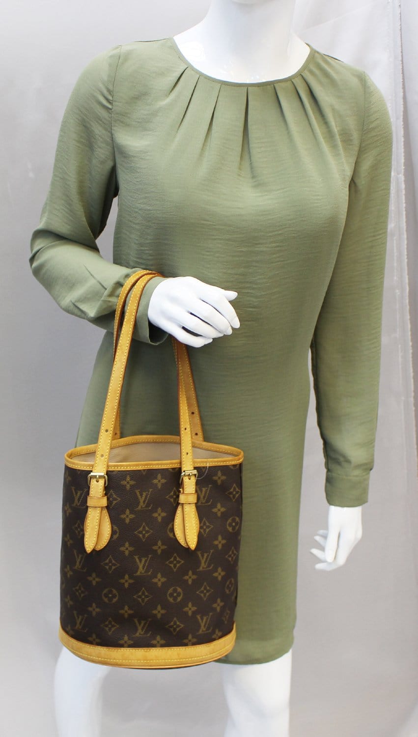 Louis Petit Bucket Shoulder Bag Canvas Monogram