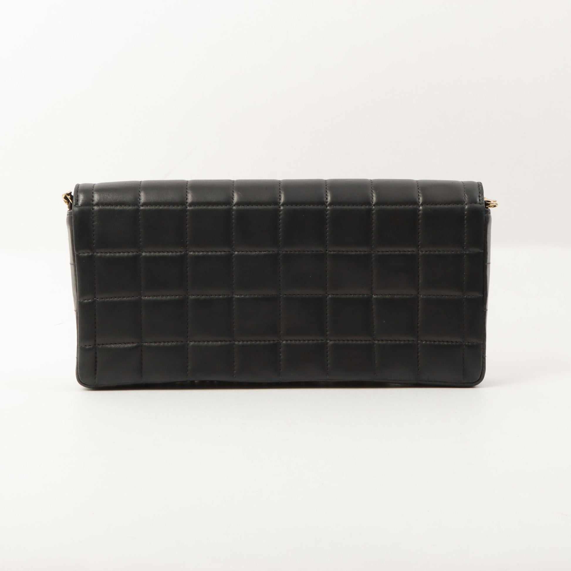 Chanel Around 2002 Made Chocolate Bar Turn-Lock Chain Bag Black