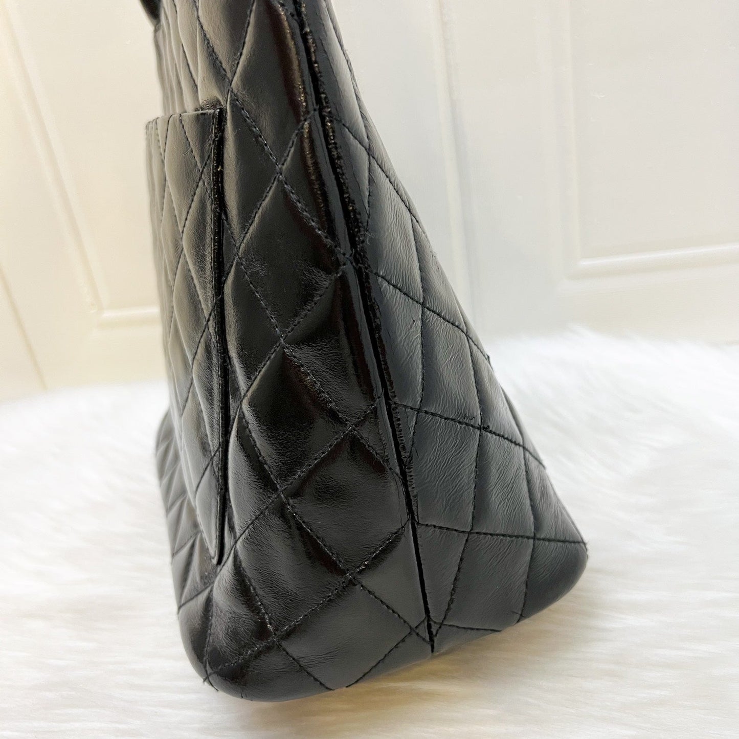 Chanel   Medallion Tote in Black Glossy Calfskin and AGHW