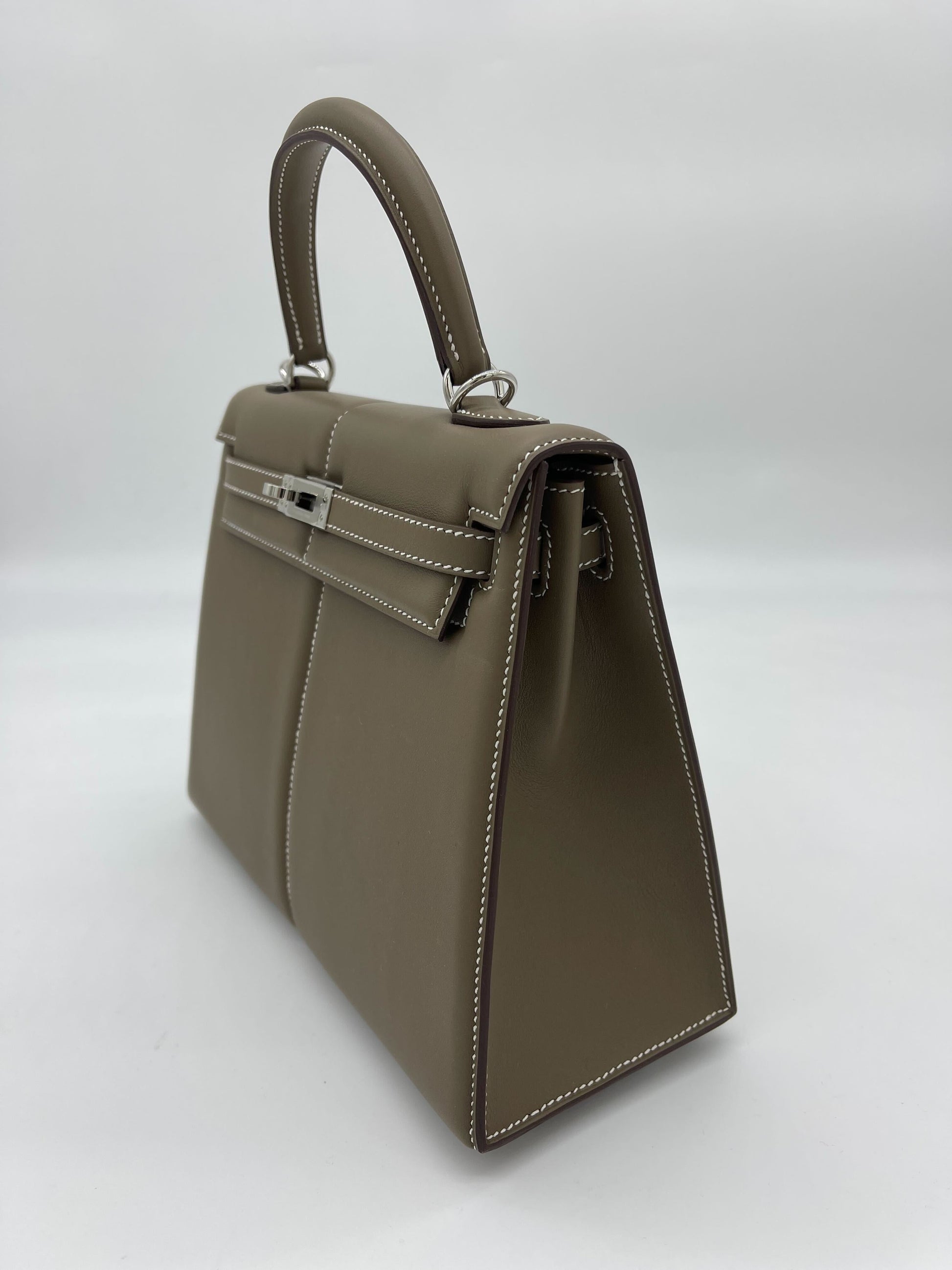 Gucci Hermes Kelly Etoupe Swift Padded Palladium Hardware Handbag Travel Bag