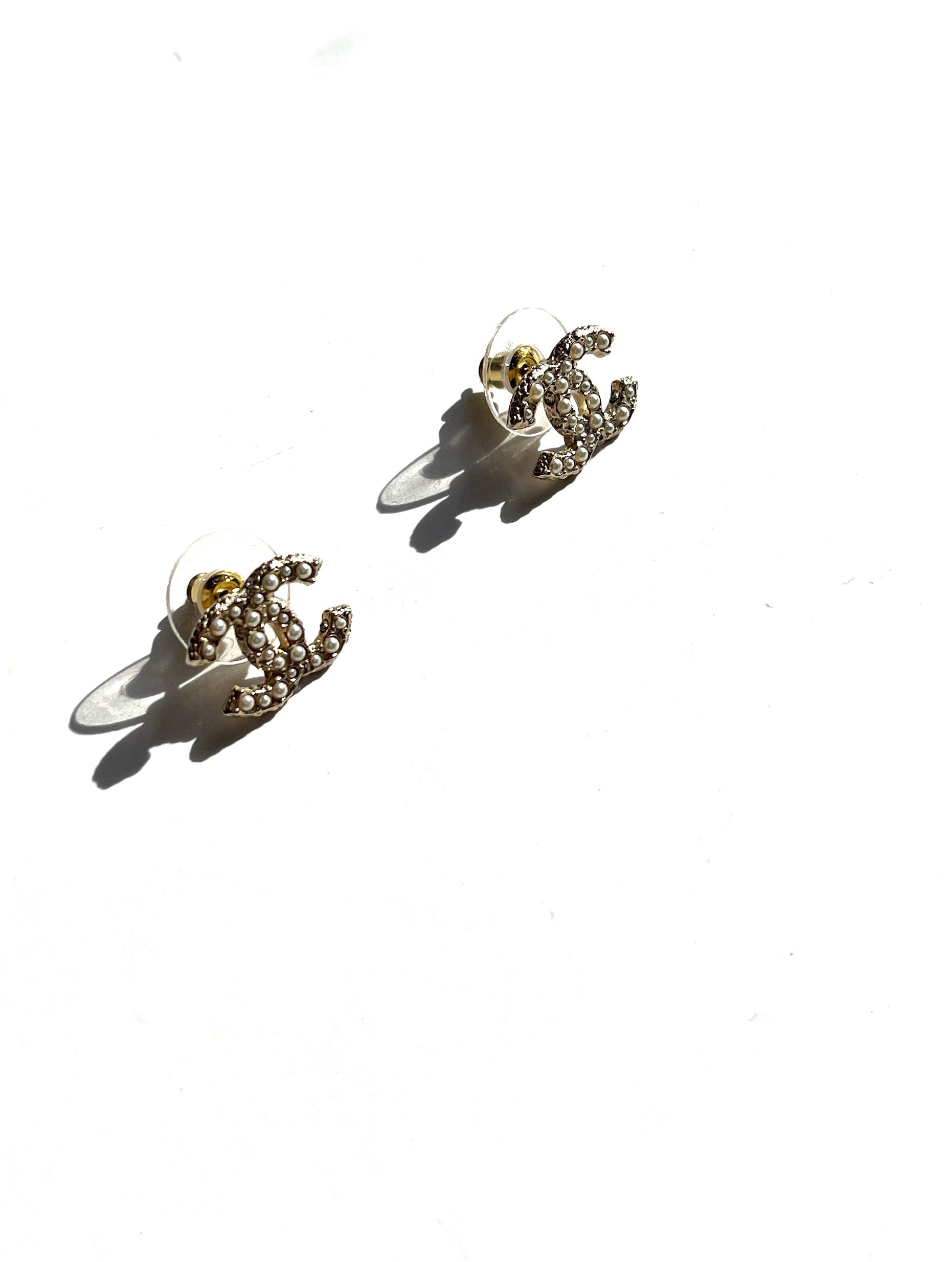 Chanel New Faux Pearl Strass 2023 CC Stud Earrings