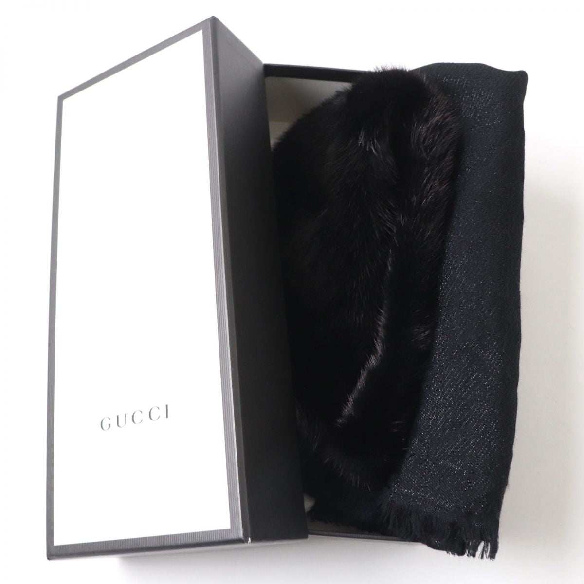 Gucci Stall Wool Black Apparel