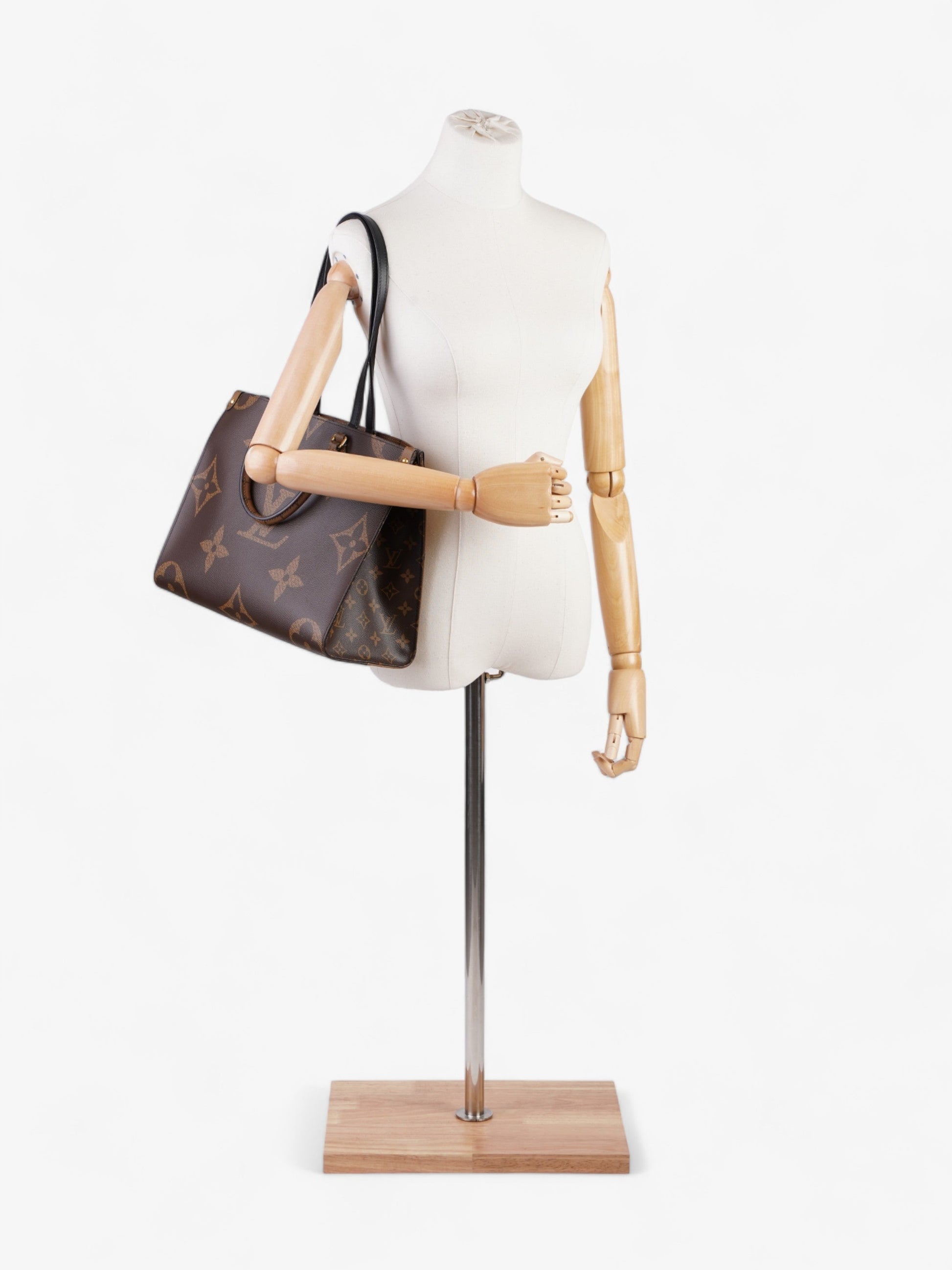 Louis Vuitton OnTheGo Reverse Coated MM Monogram Canvas Coated Canvas Apparel