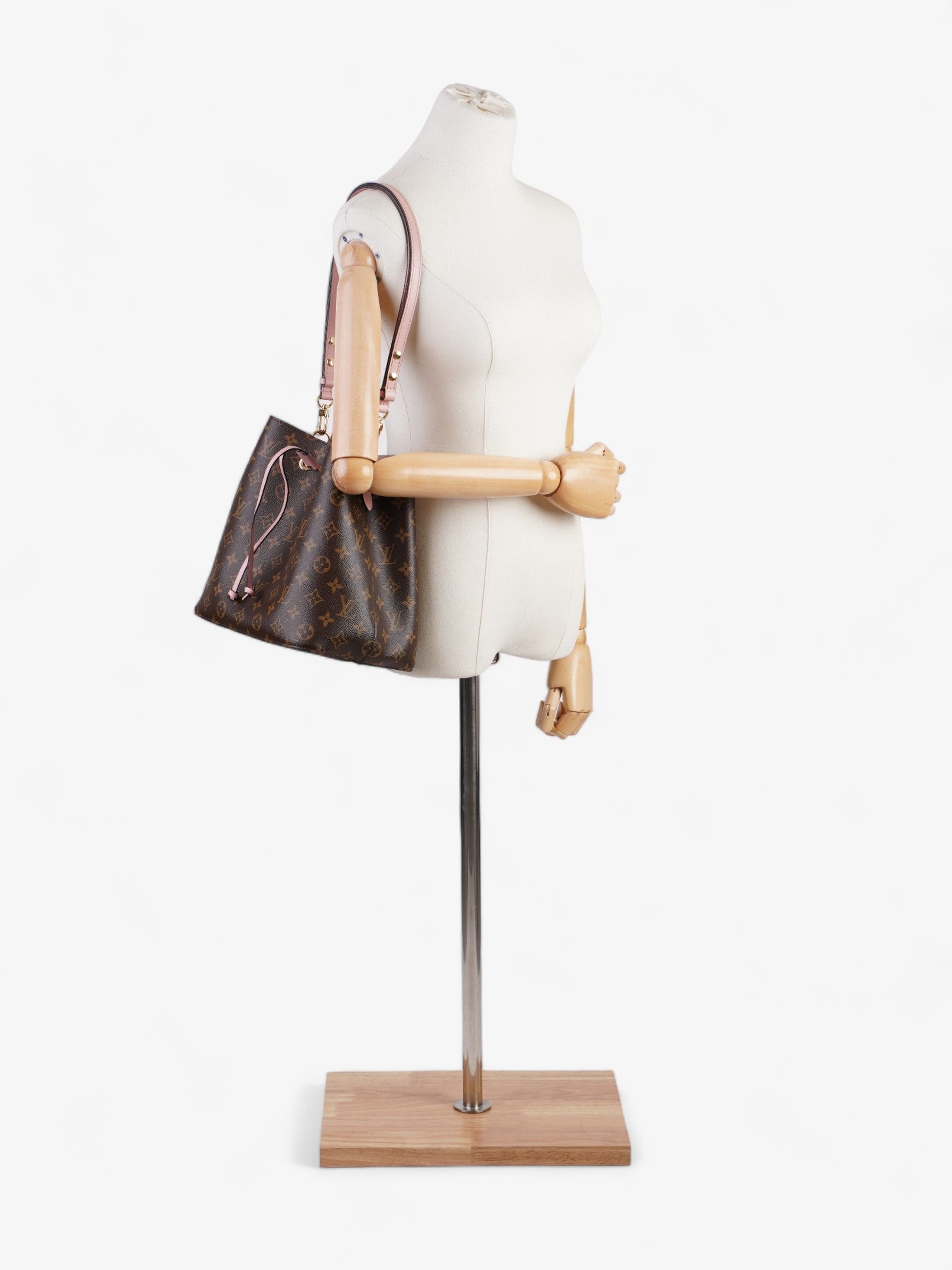 Louis Vuitton NéoNoé Bucket Coated Monogram Canvas Coated Canvas Apparel Canvas 2