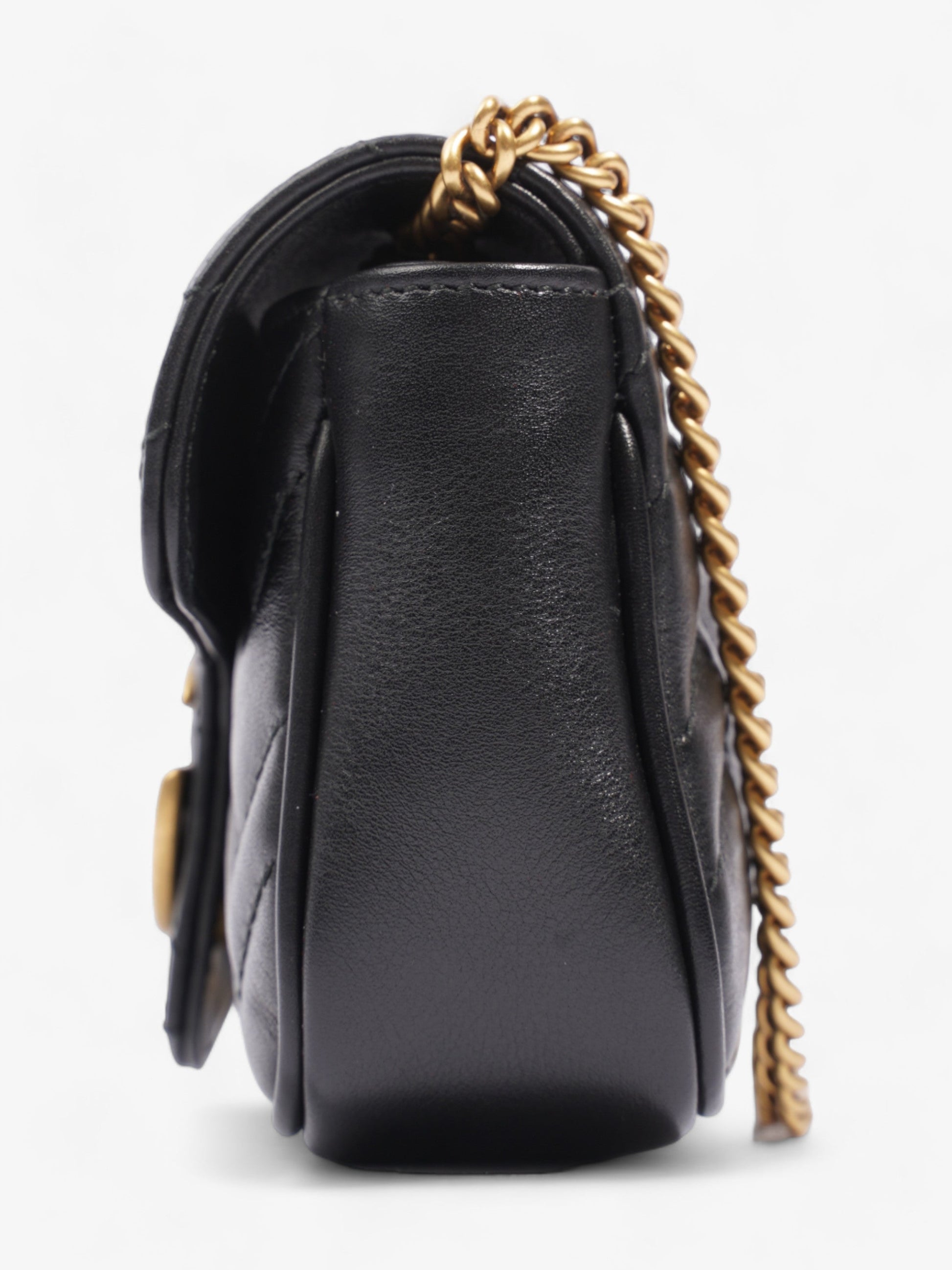 Gucci Marmont Super Mini Crossbody Bag Leather Matelasse Super Mini