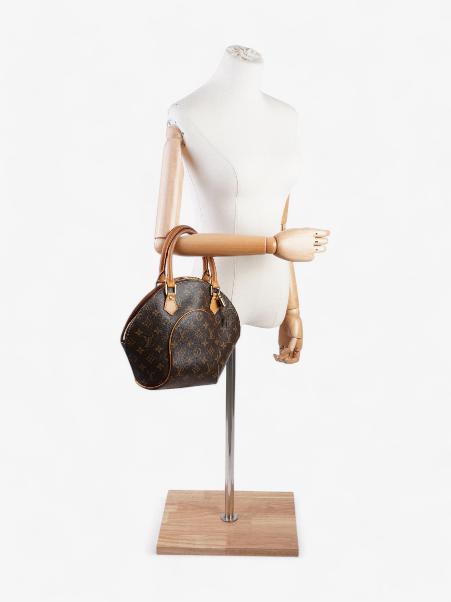 Louis Vuitton Ellipse PM Monogram Canvas Handbag Pm 4