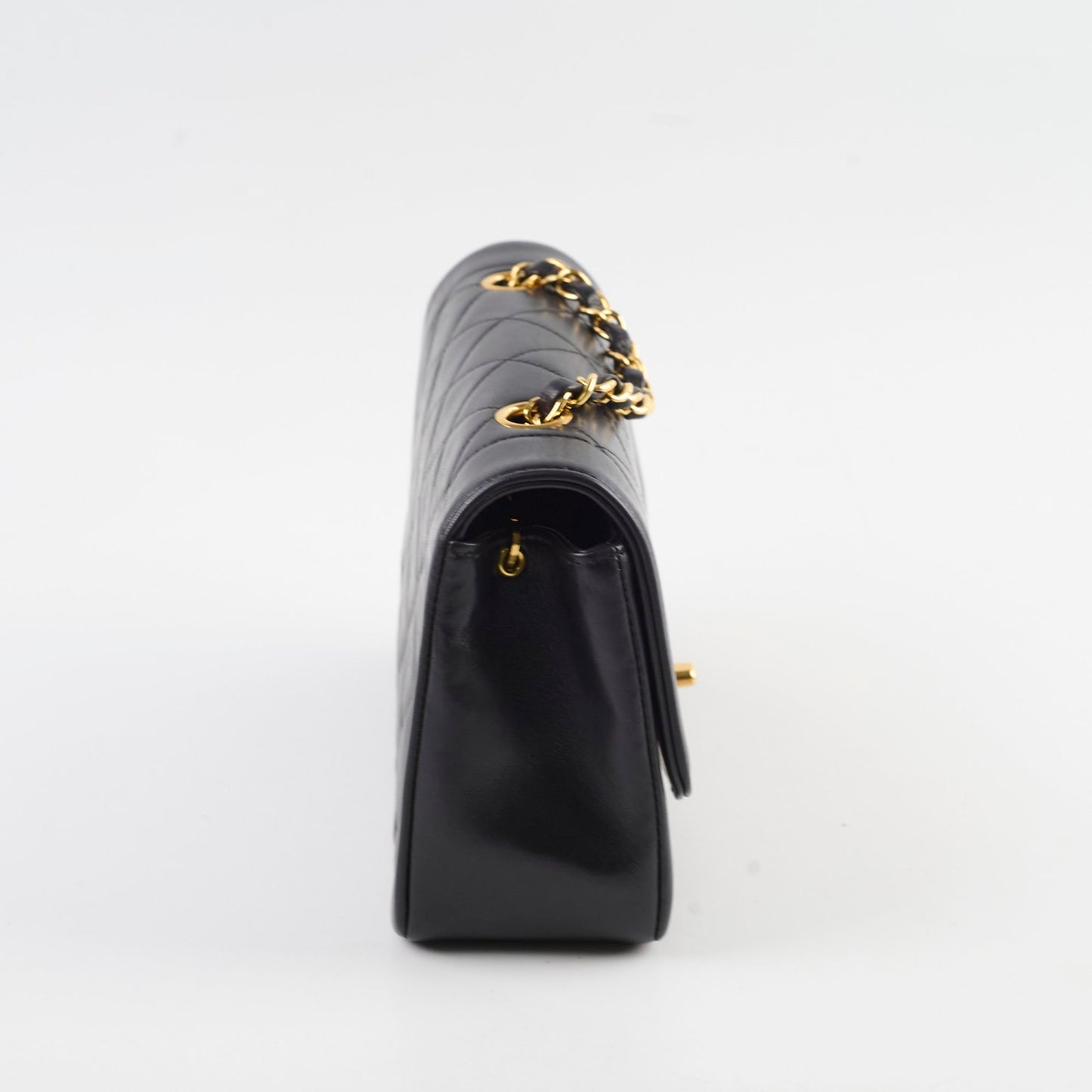 Chanel Small   Diana Lambskin Black (4 Series)