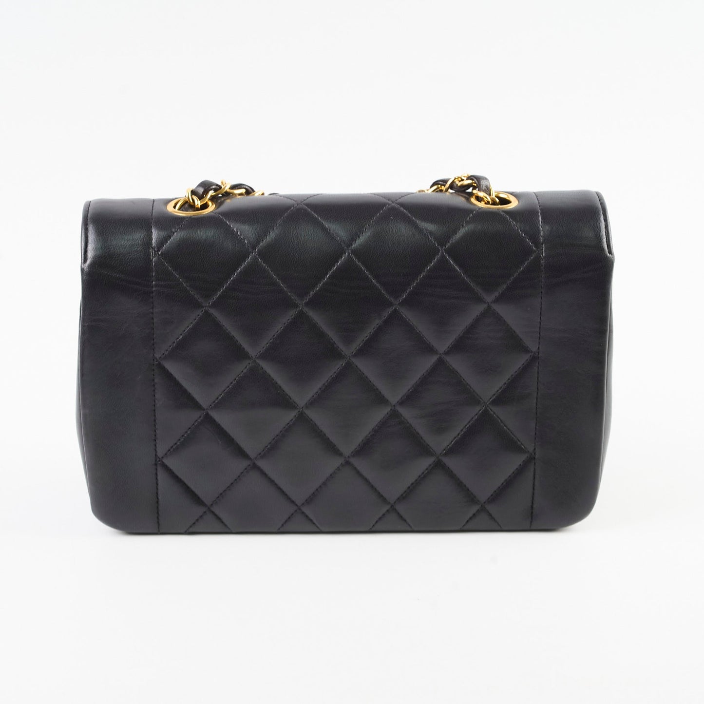 Chanel Small   Diana Lambskin Black (4 Series)