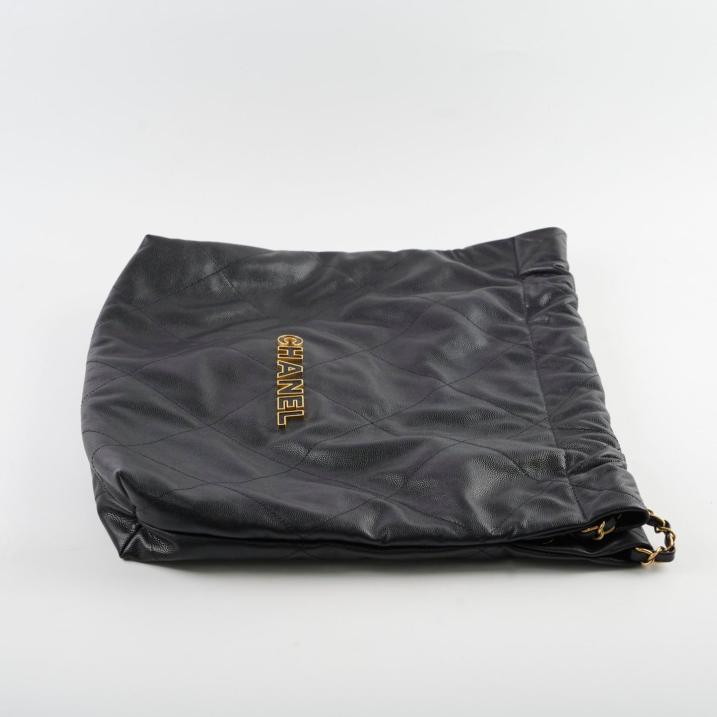 Chanel Caviar Medium 22 Black Microchipped 2024