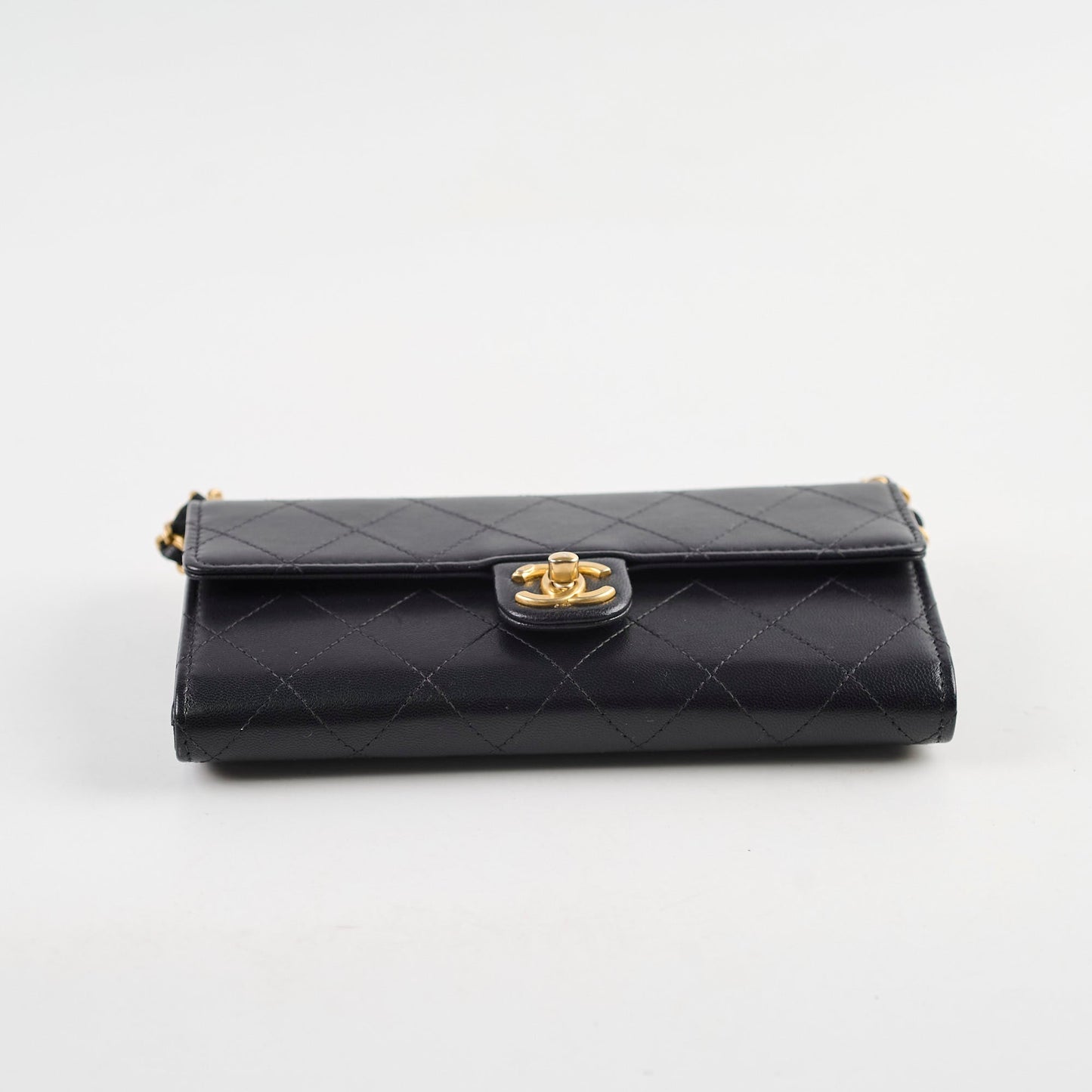 Chanel Pearl Wallet On Chain Black