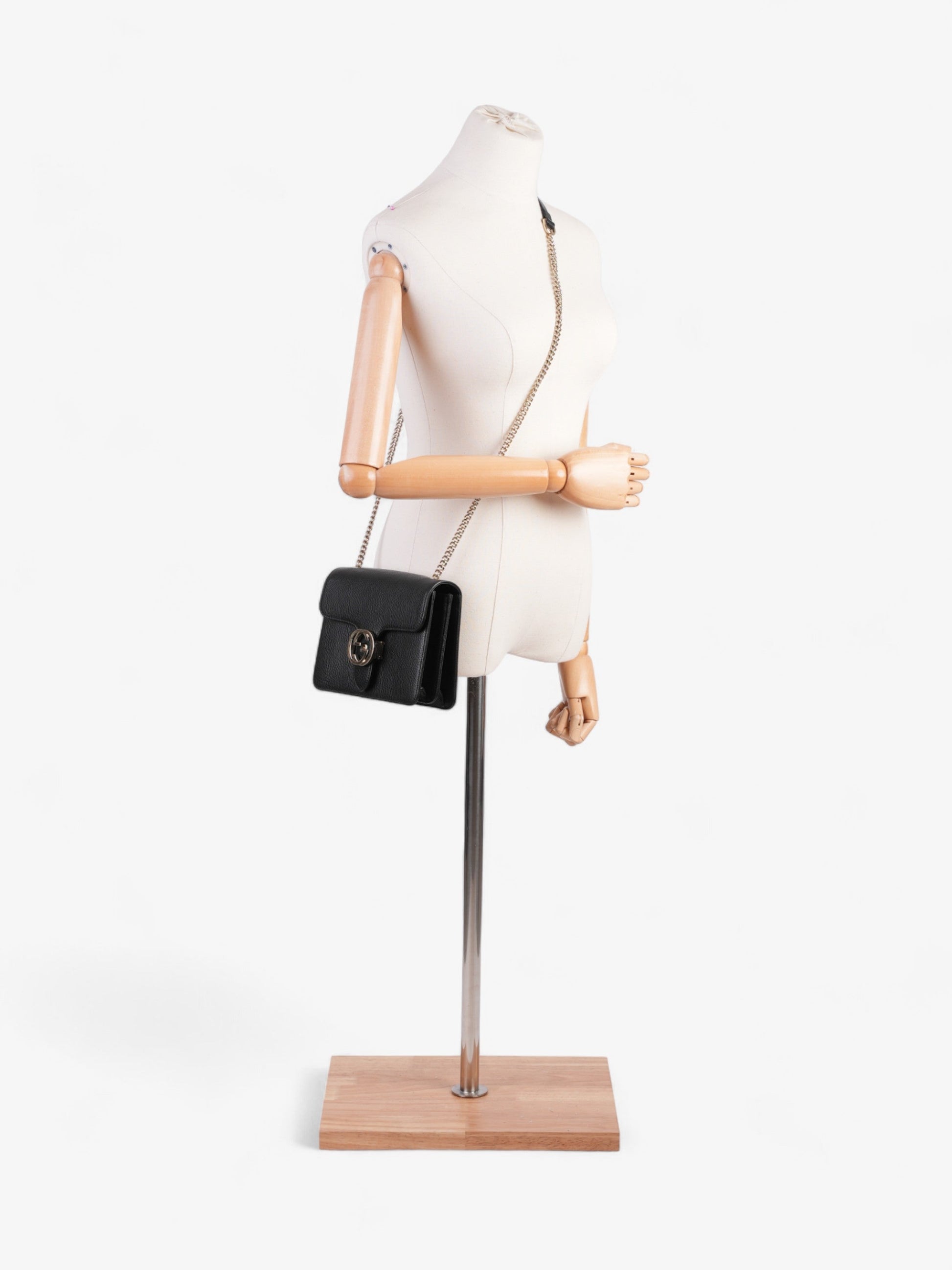 Gucci Interlocking Flap Crossbody Bag Leather Black
