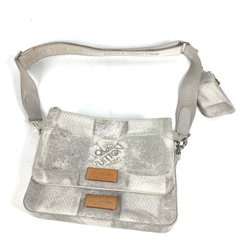 Louis Vuitton N50068 Damier Salt Damier Salt Canvas Gray Crossbody Bag