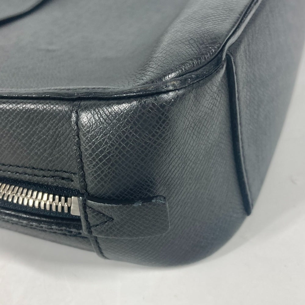 Louis Vuitton Business M32772 Taiga Neo Leather Black Handbag