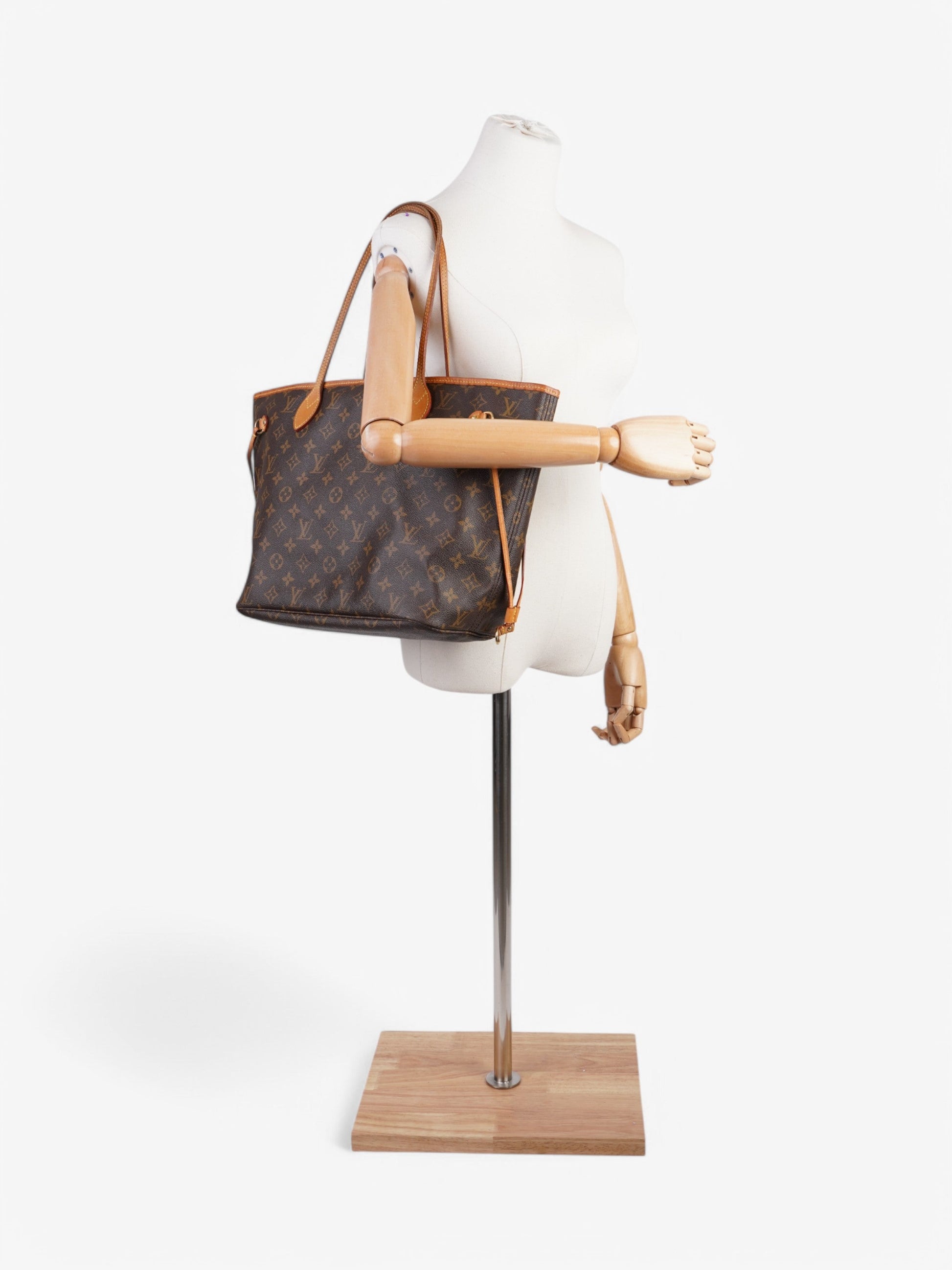Louis Vuitton Neverfull Coated MM Monogram Canvas Coated Canvas Apparel Mm 58