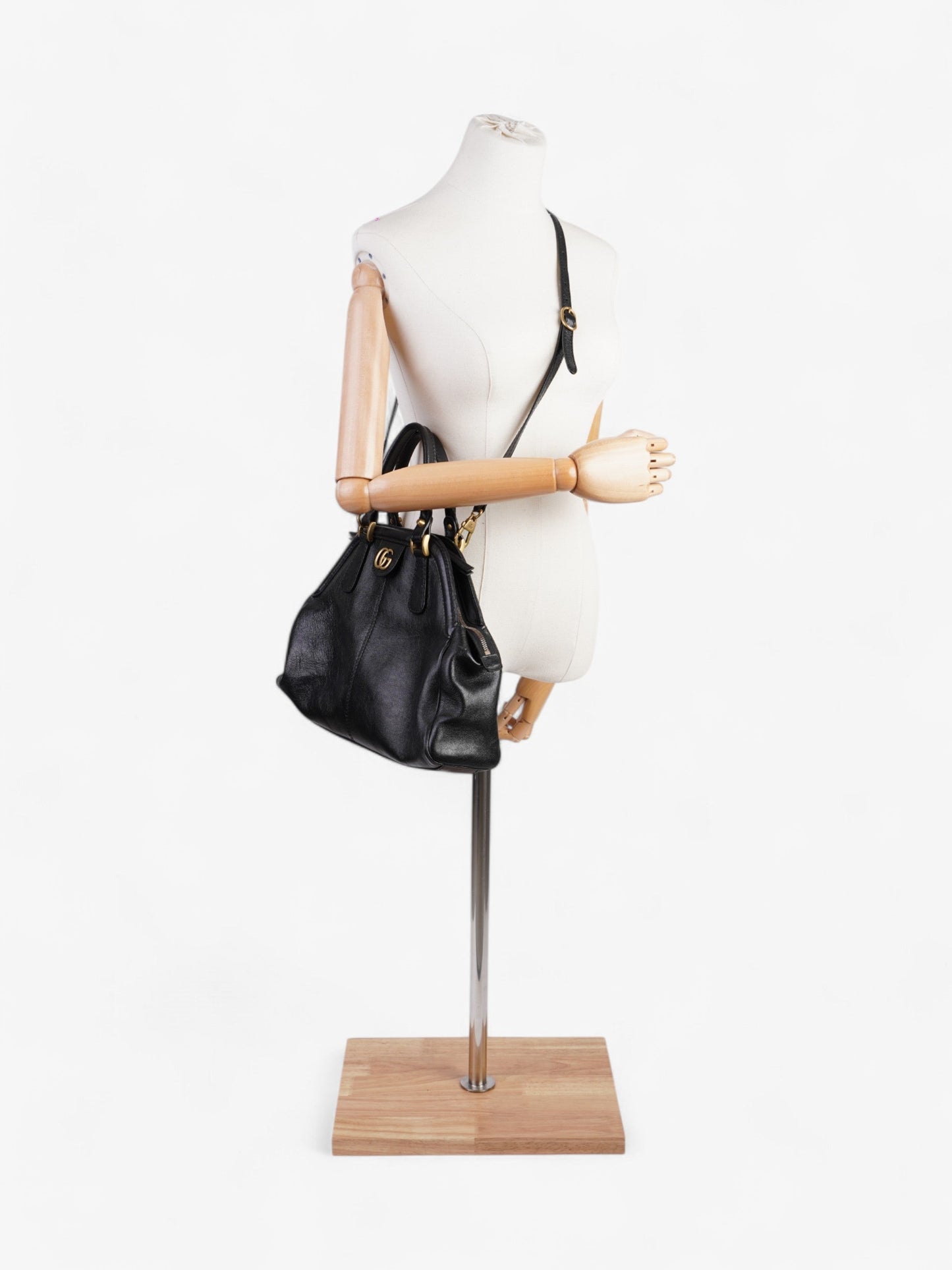 Gucci Rebelle Xl Shoulder Bag Leather Black