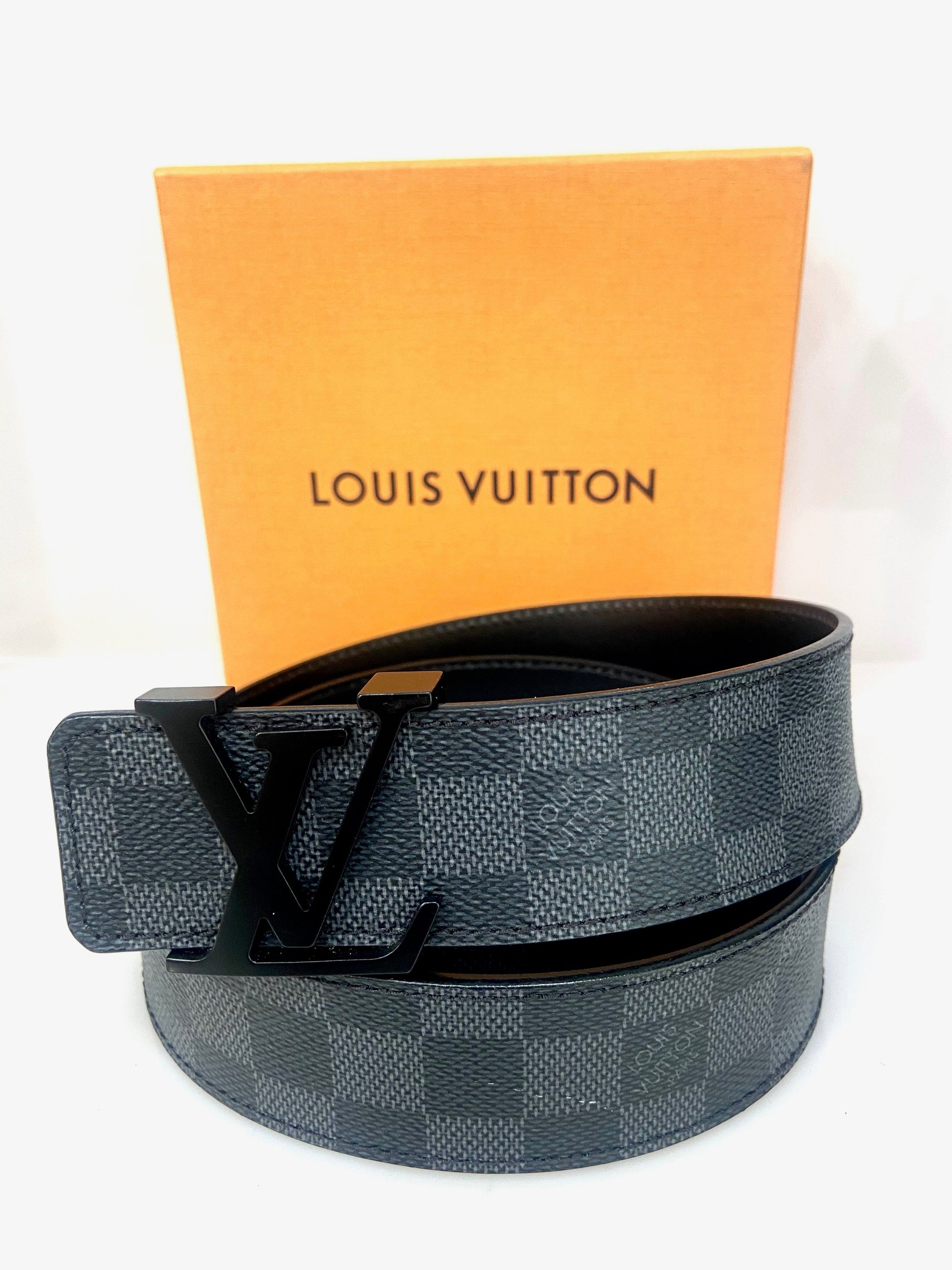 Louis Vuitton INITIALS DAMIER GRAPHITE Belt