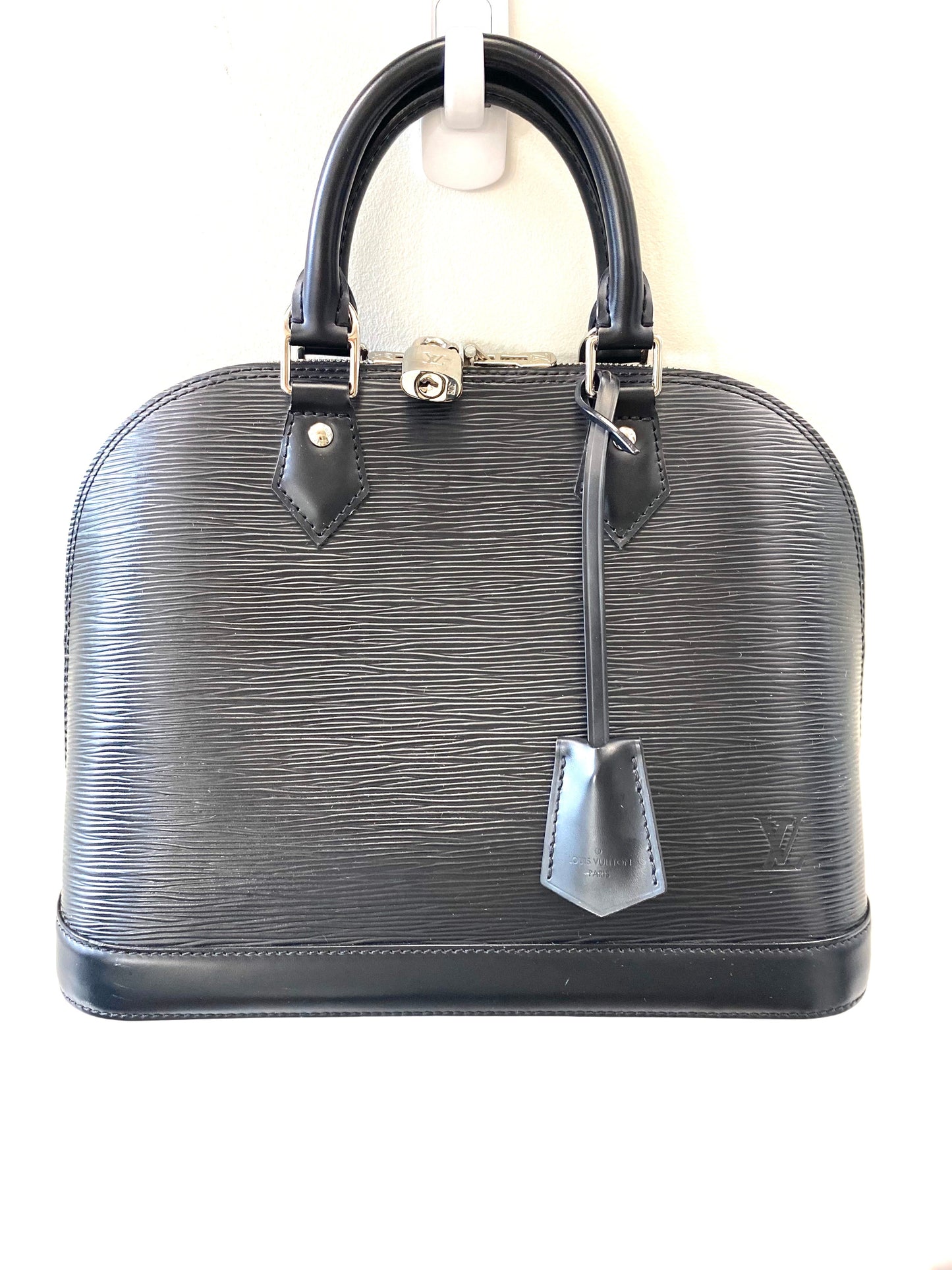 Louis Vuitton ALMA PM Epi Leather Black Handbag