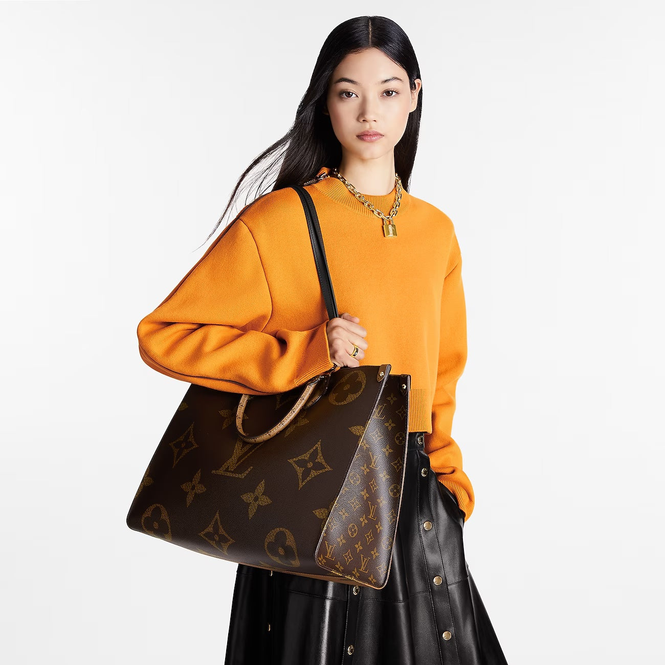 Louis Vuitton GIANT REVERSE "ON GO" GM Monogram On The Go Tote Bag