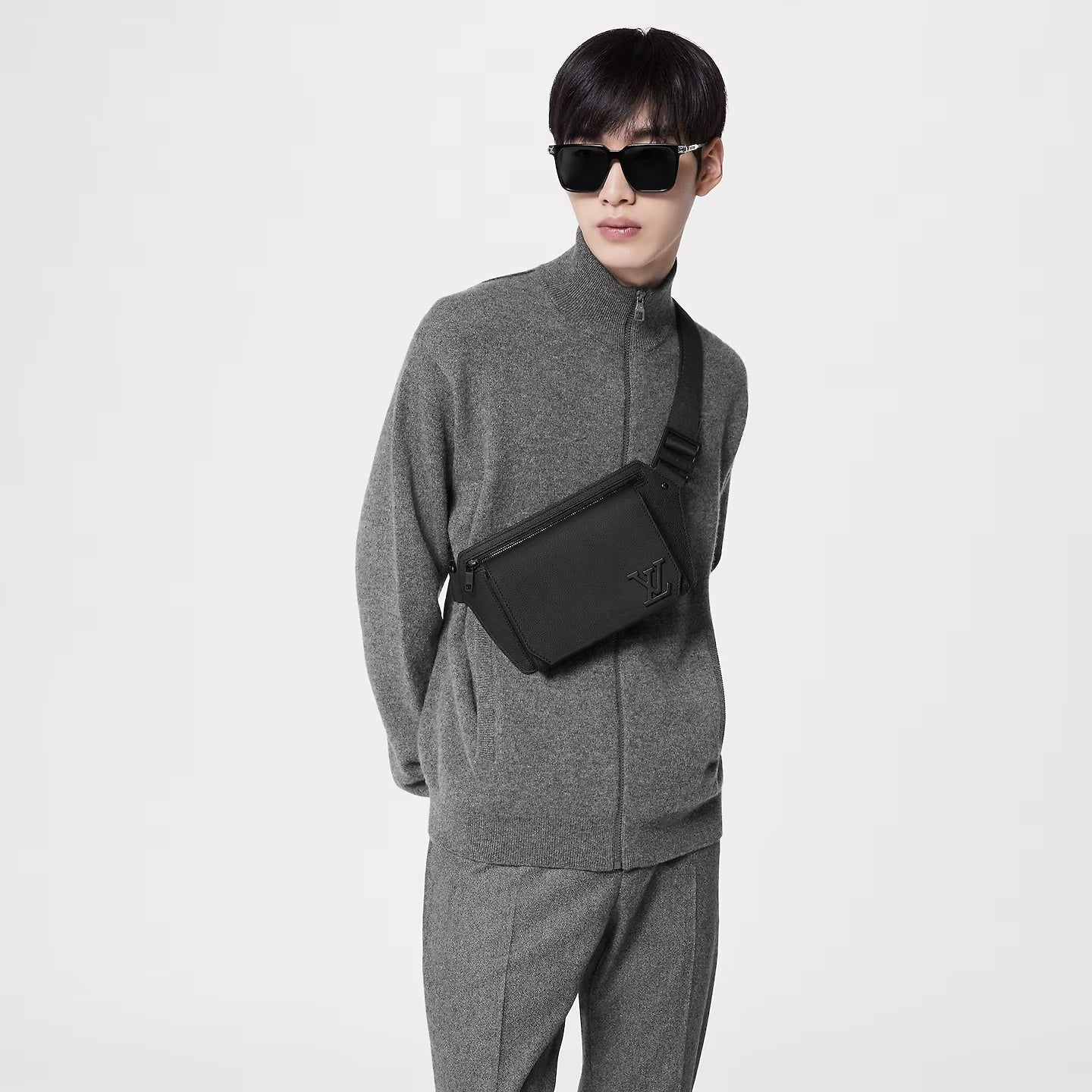 Louis Vuitton GRAINED AEROGRAM TAKEOFF SLING Calfskin Crossbody Bag