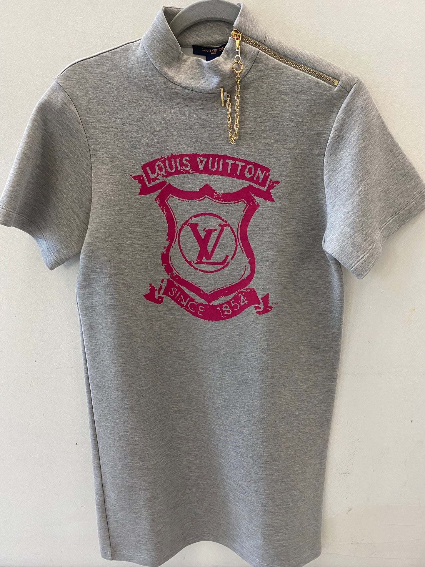 Louis Vuitton COAT ARMS T-SHIRT DRESS Apparel