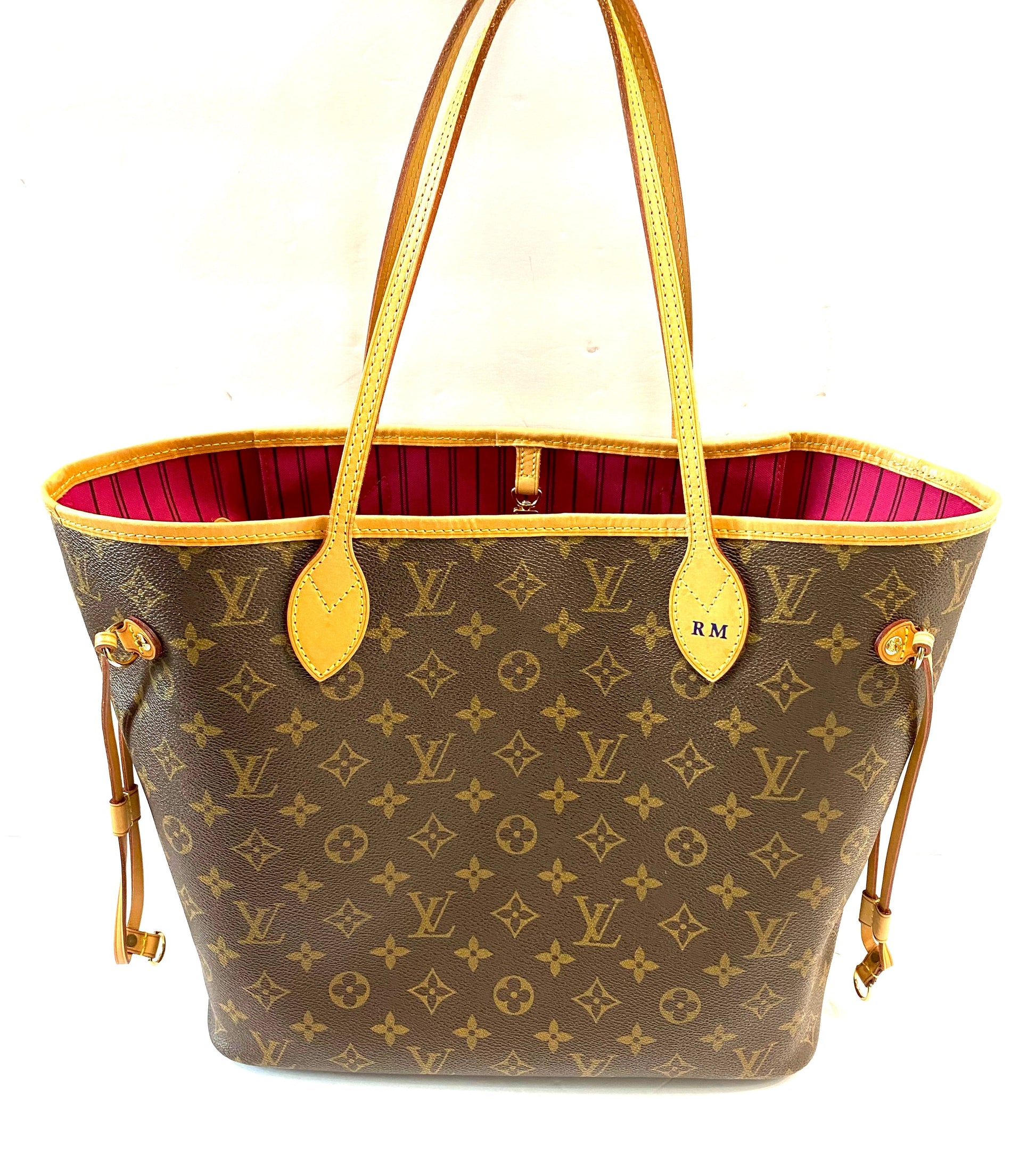 Louis Vuitton MM Monogram Neverfull Tote Bag