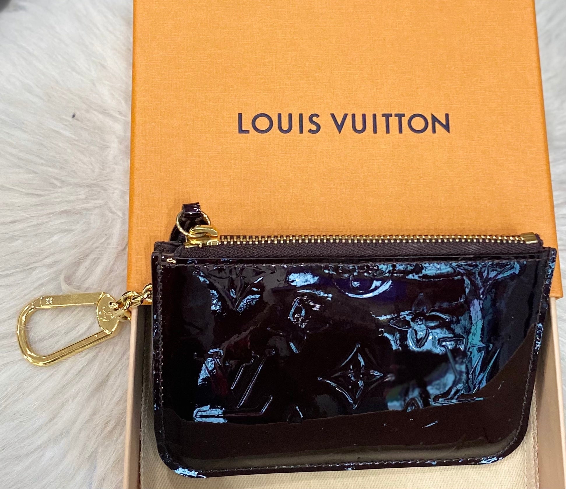 Louis Vuitton Monogram Vernis Key Pouch Wallet Case