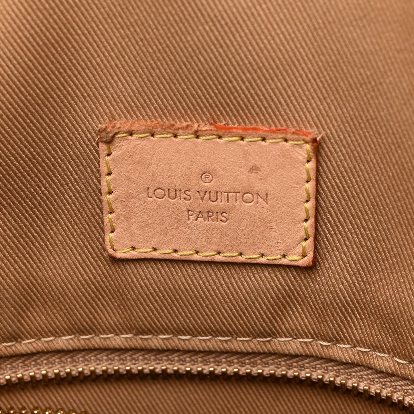 Louis Vuitton GRACEFUL MM HOBO Monogram Shoulder Bag