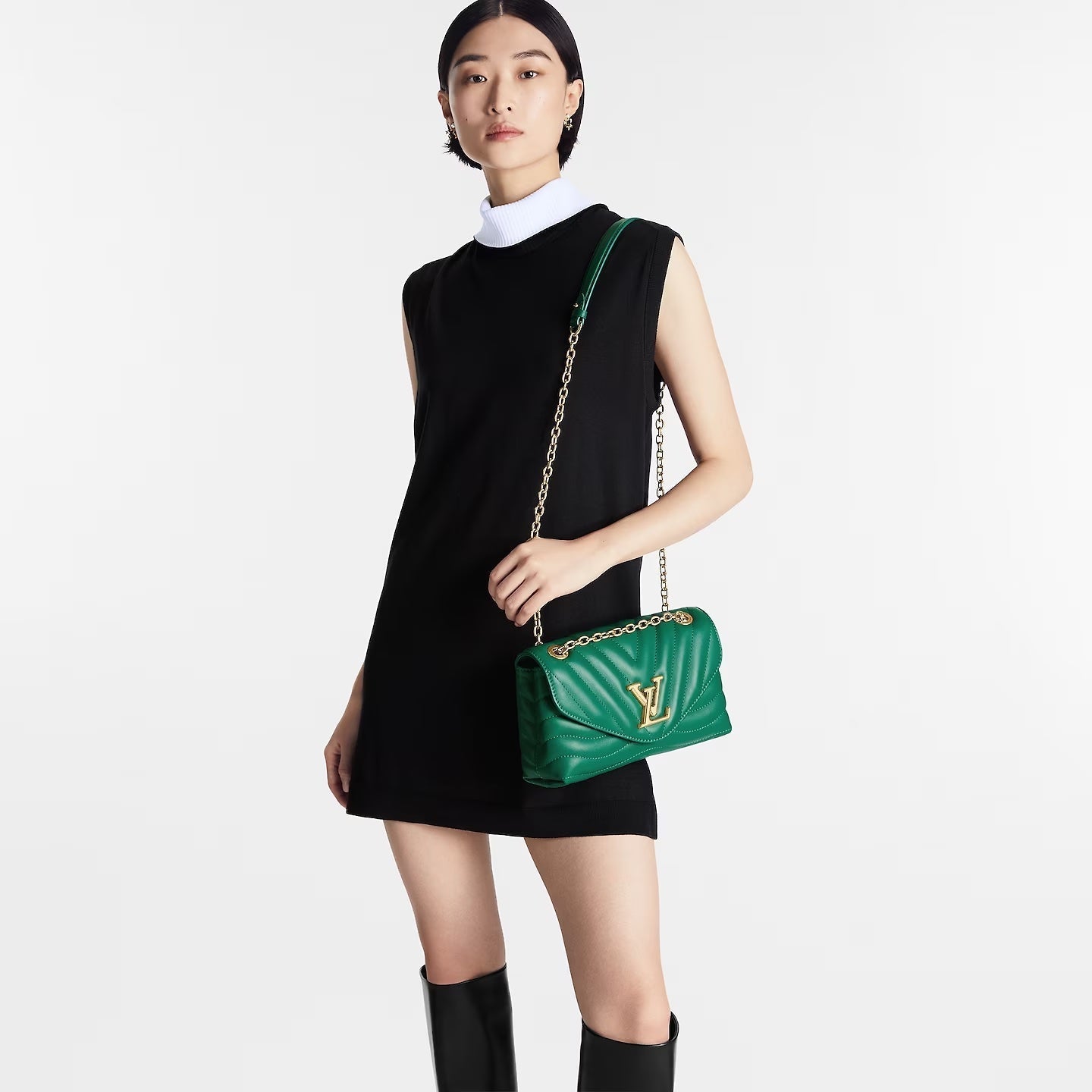 Louis Vuitton NEW WAVE MM EMERALD Green Handbag