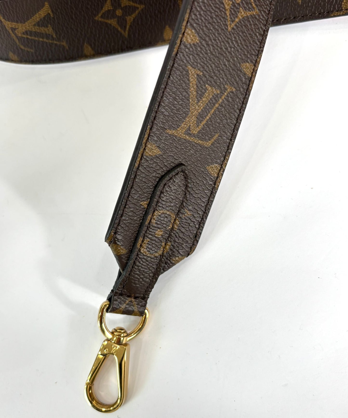 Louis Vuitton Monogram Bandouliere Shoulder Bag