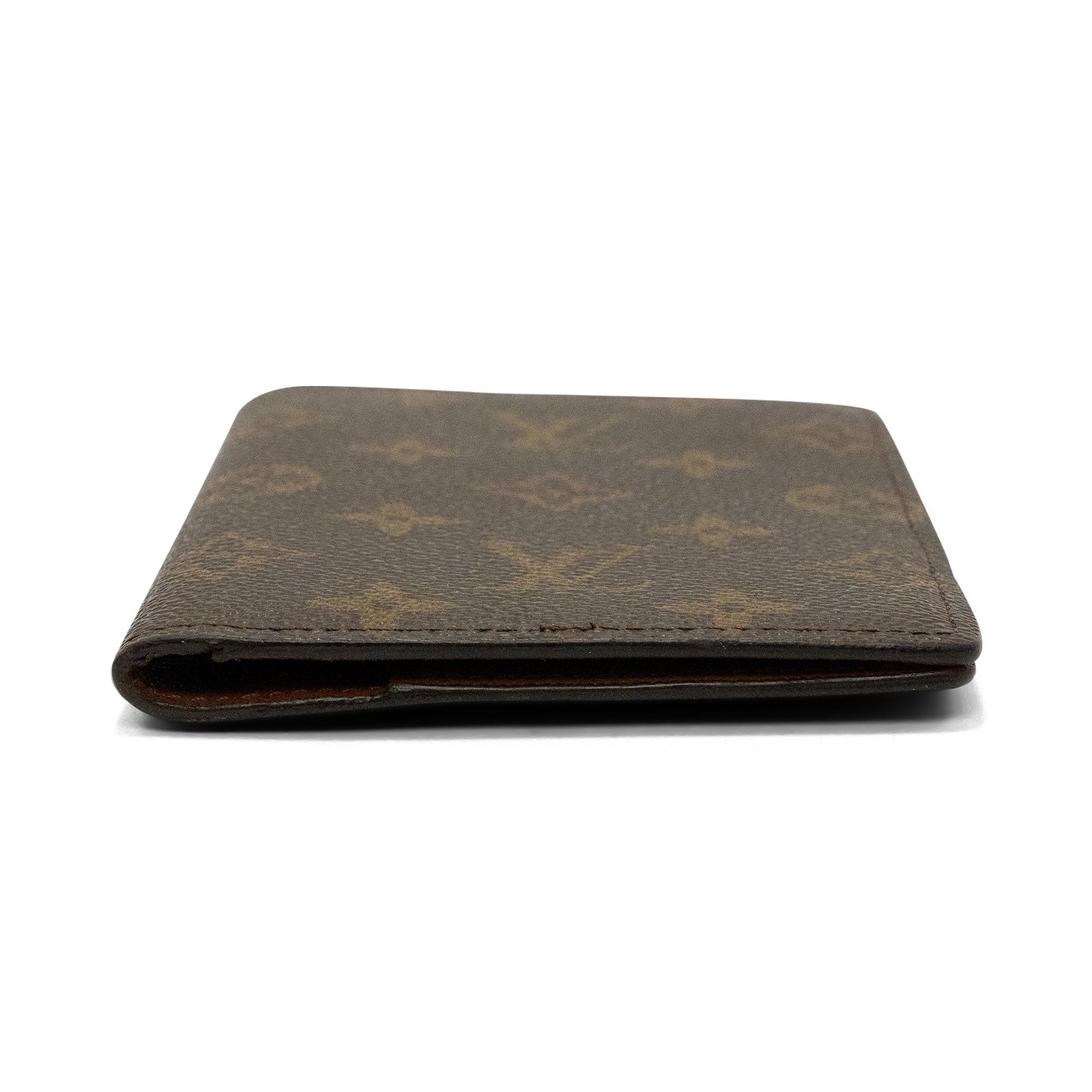 Louis Vuitton Passport Holder Fashion Accessory