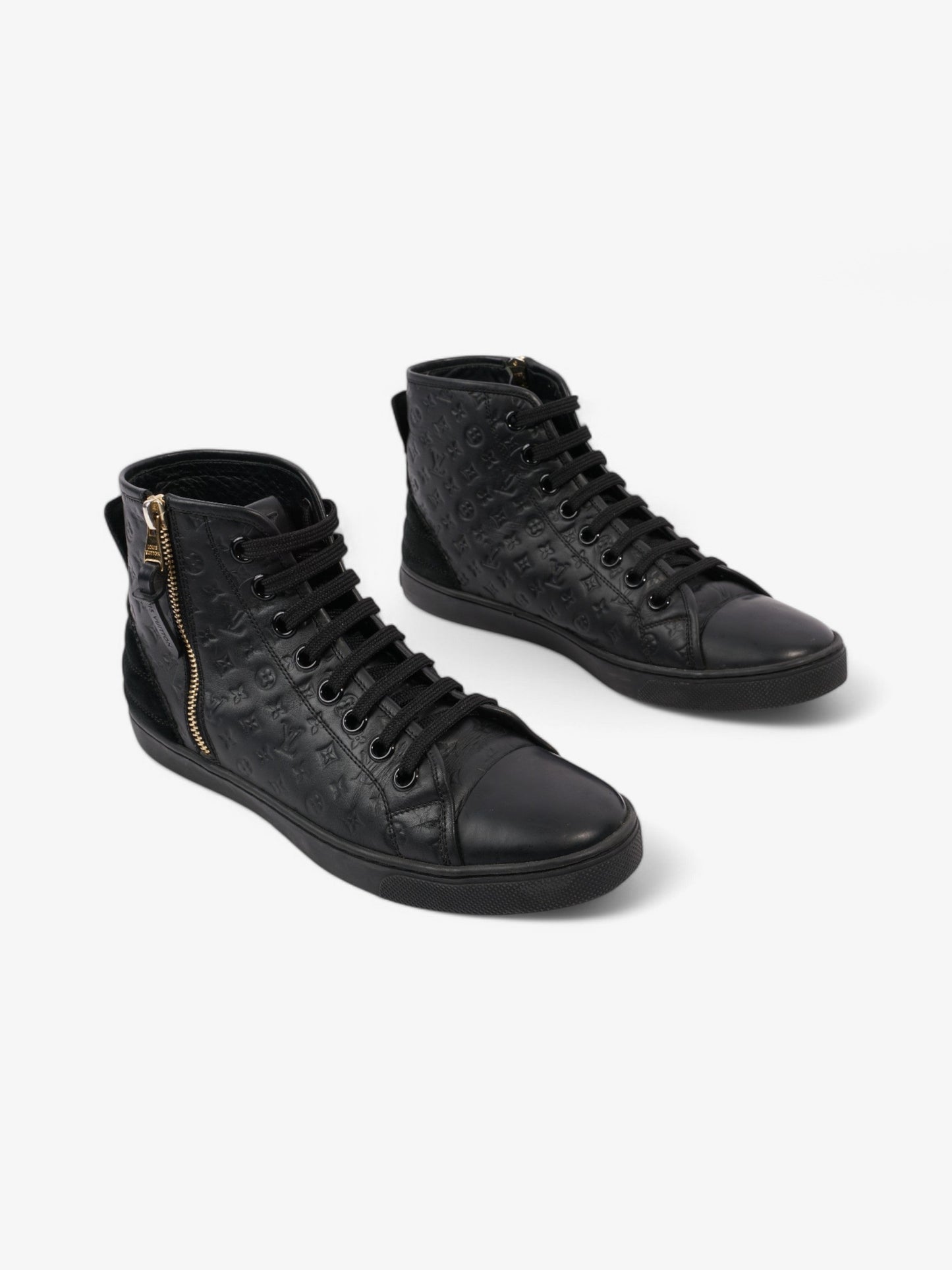 Louis Vuitton Embossed High-tops Embossed EU 37.5 Leather Black Handbag