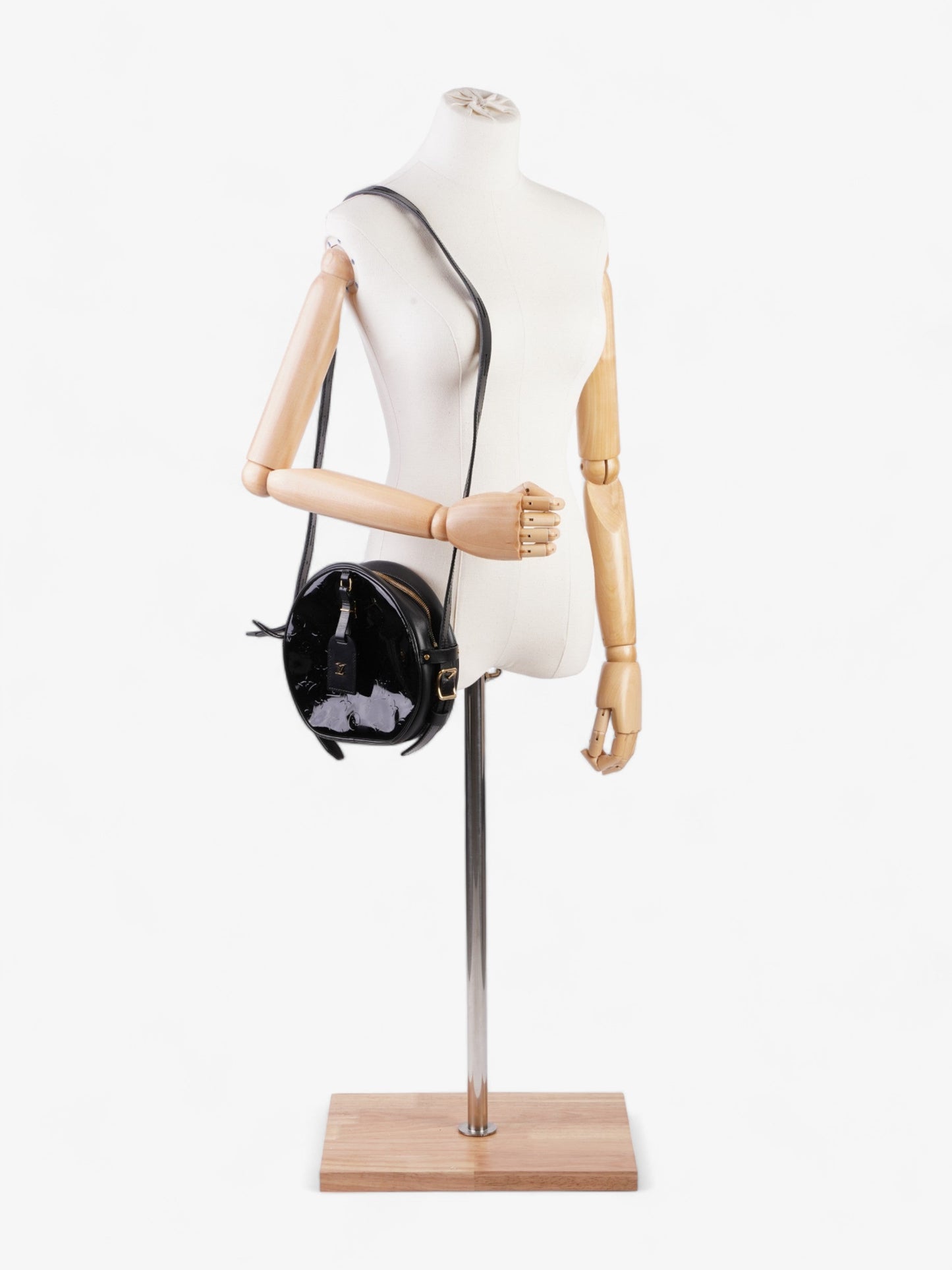 Louis Vuitton Boite Chapeau Souple Vernis Leather Black Handbag