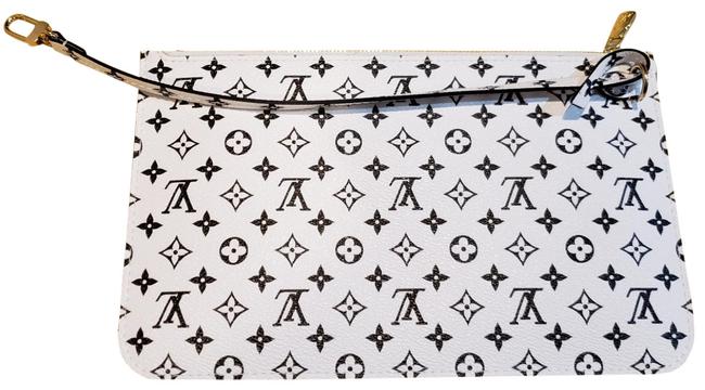 Louis Vuitton GIANT POCHETTE Monogram Clutch Bag